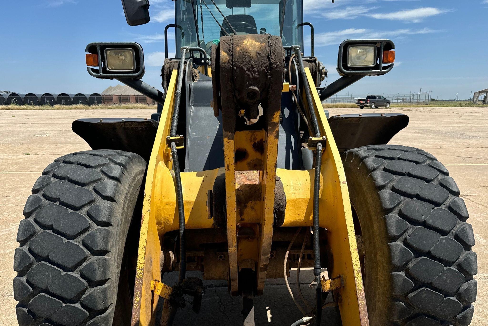 gallery 2014 Komatsu WA270-7 wheel loader