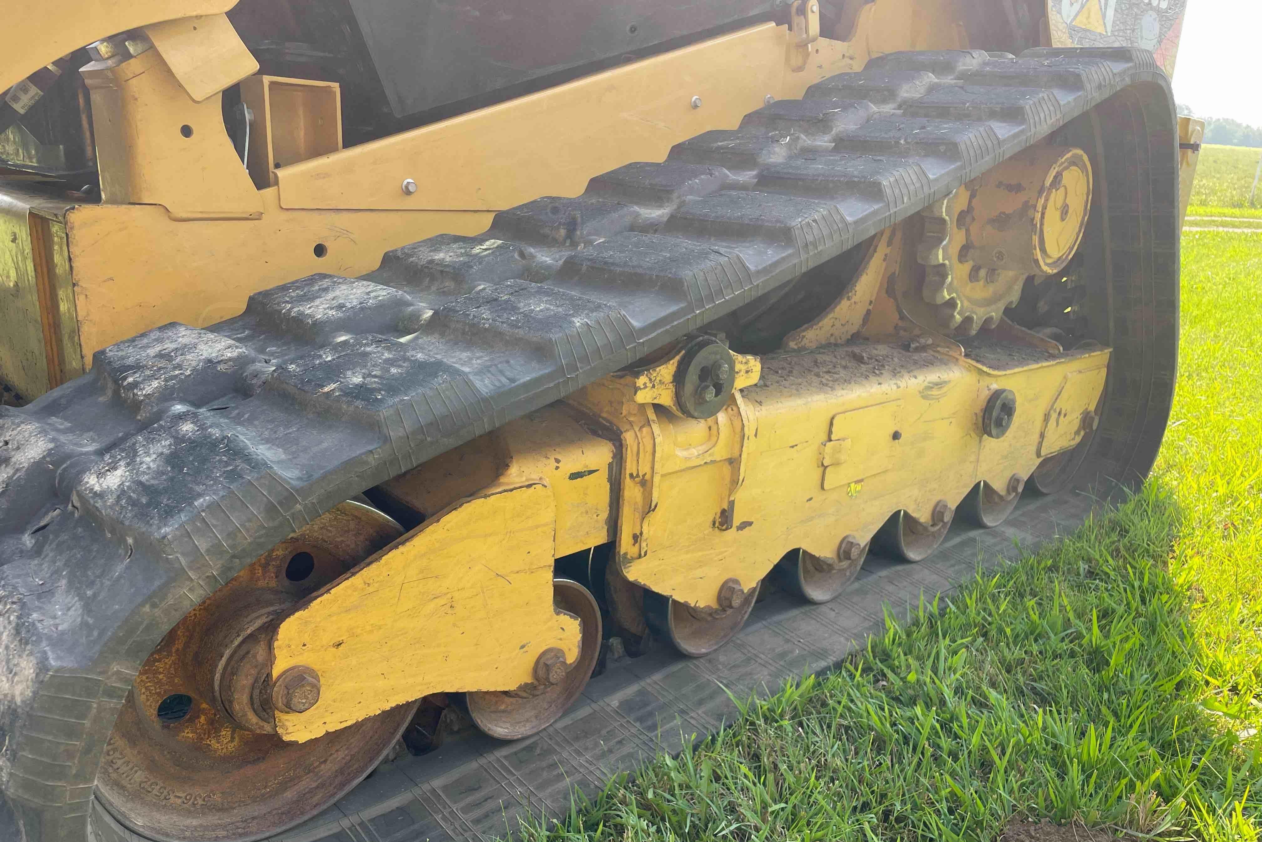 gallery 2019 Caterpillar 299D2 Compact Track Loader