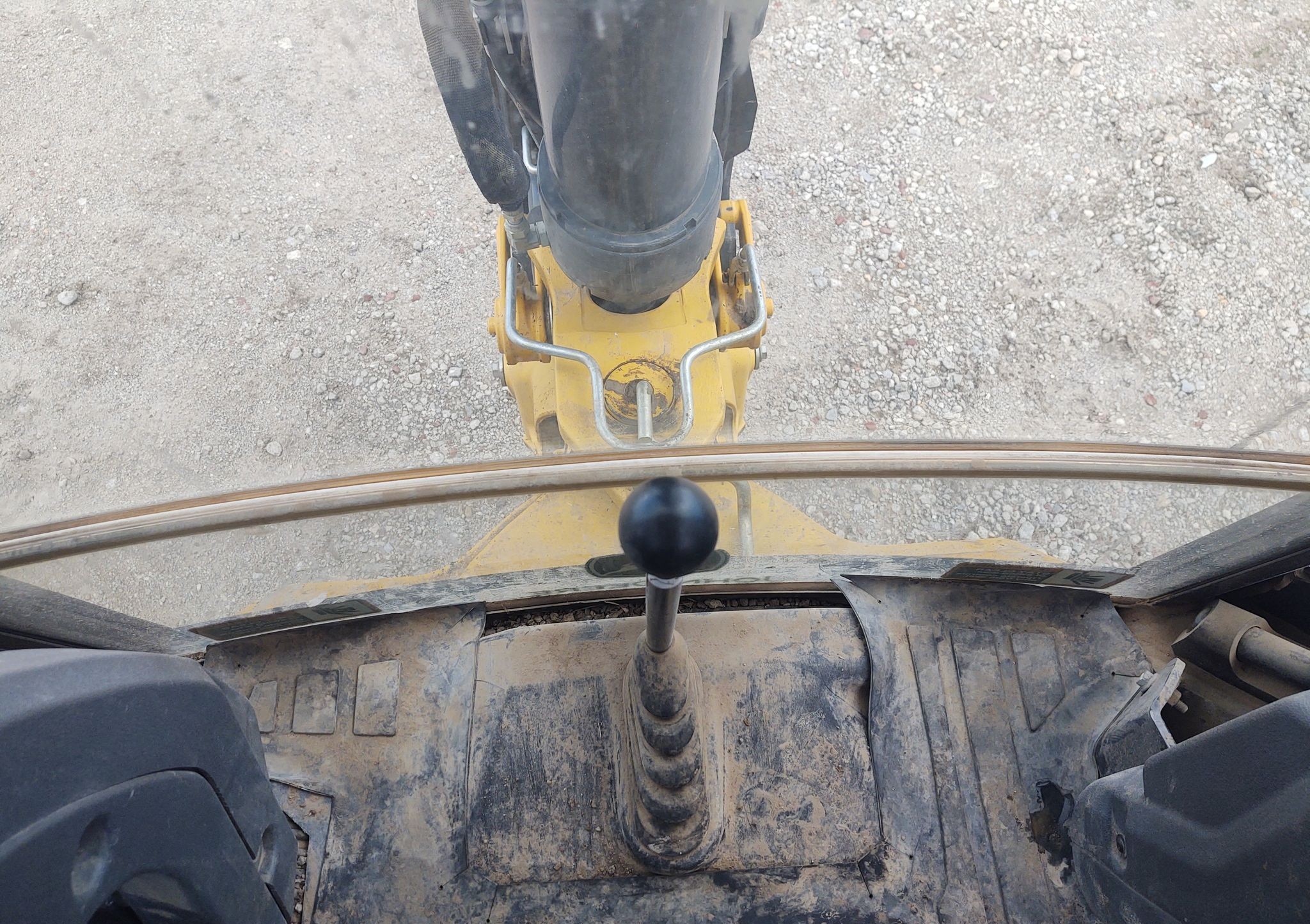 gallery 2018 John Deere 410L backhoe
