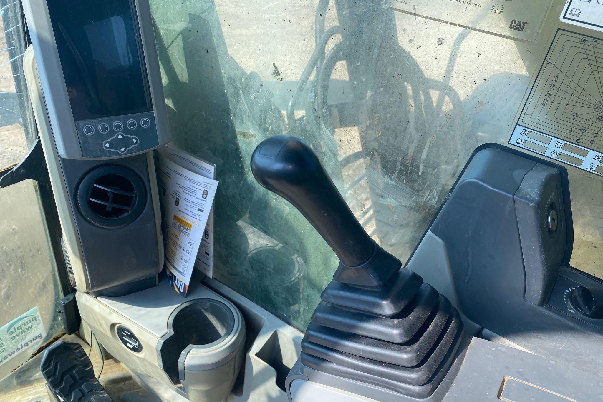 gallery 2012 Caterpillar 329E L excavator
