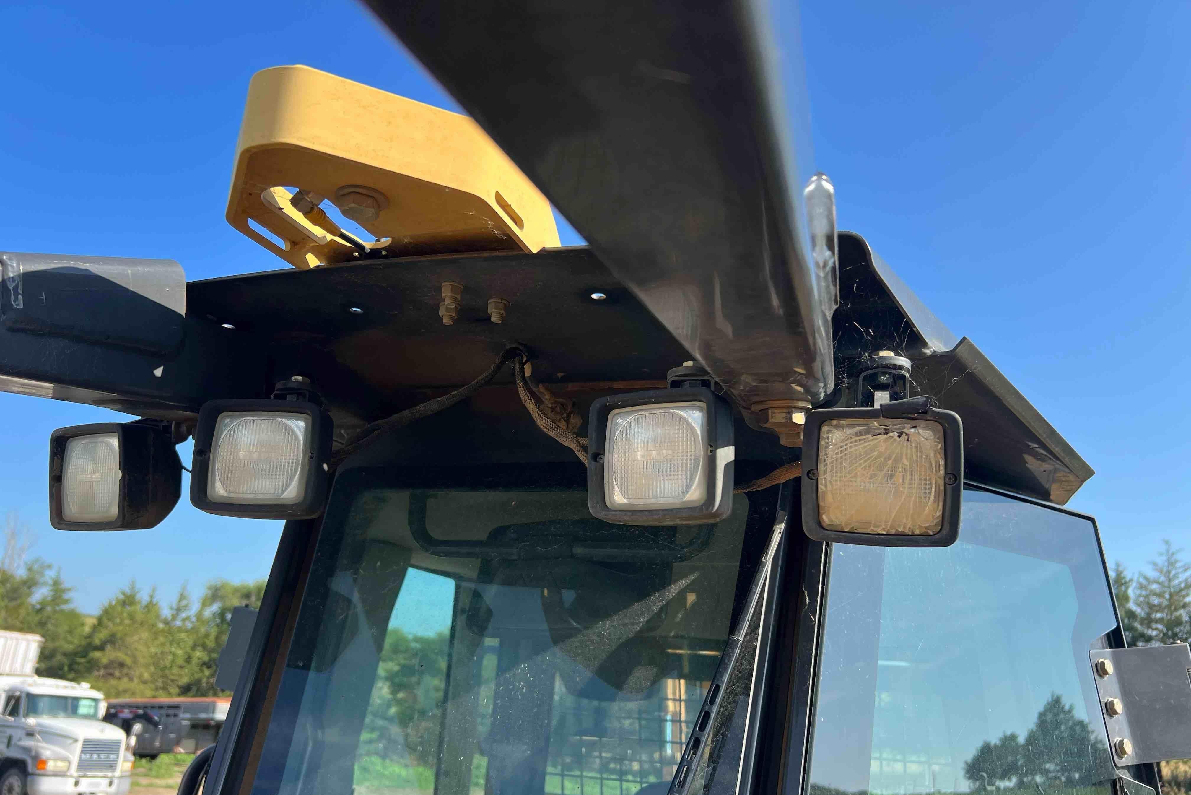 gallery 2017 Case 1150M LGP Crawler Dozer