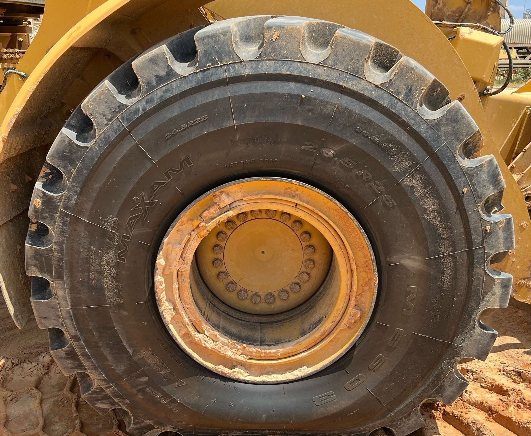 gallery 2013 Caterpillar 966K wheel loader