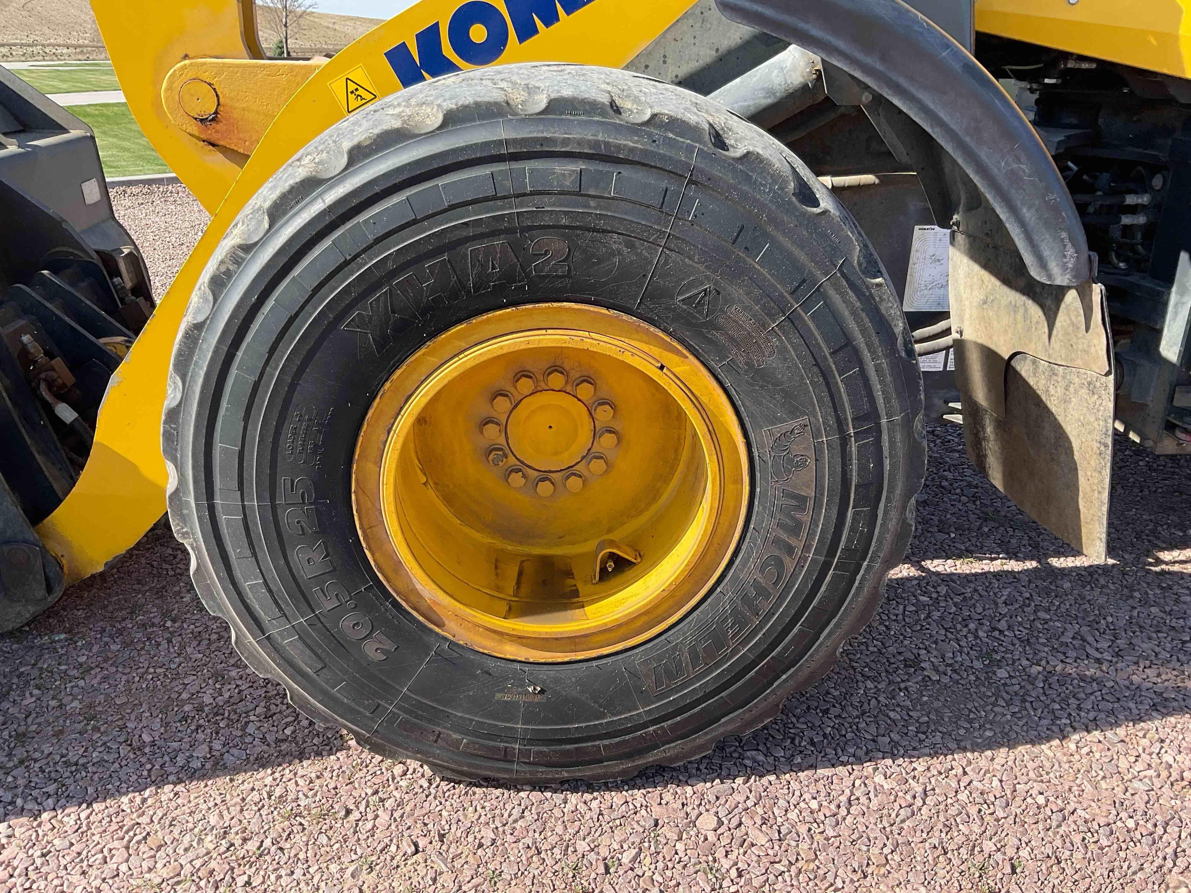 gallery 2019 Komatsu WA270-8 Wheel Loader