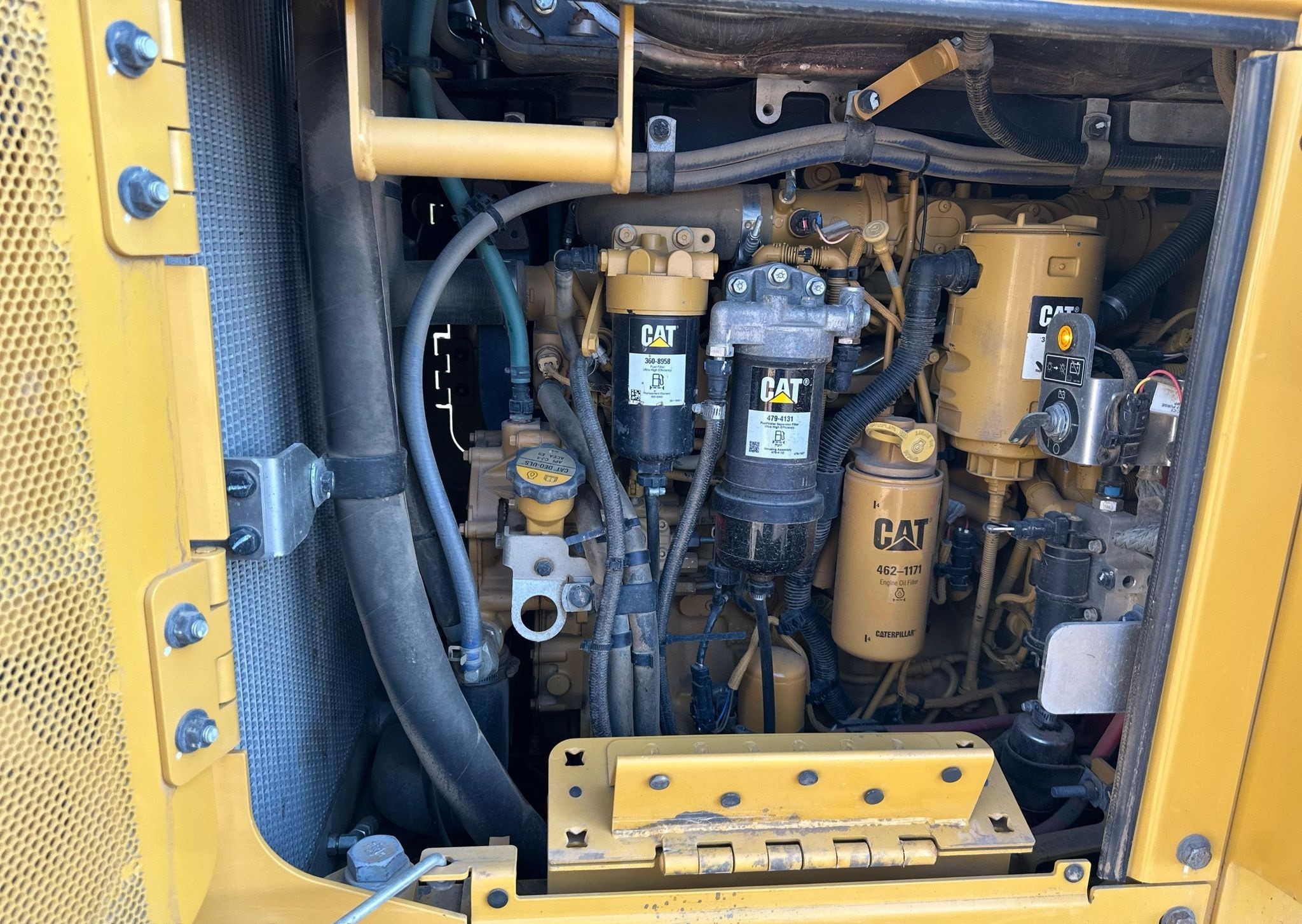 gallery 2018 Caterpillar 953K track loader