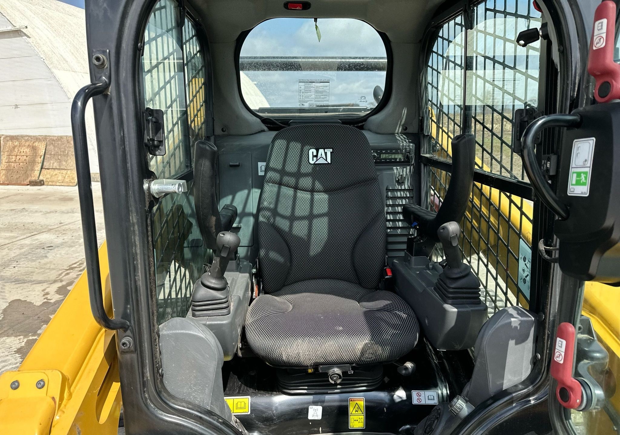 gallery 2022 Caterpillar 259D3 tracked skid steer loader