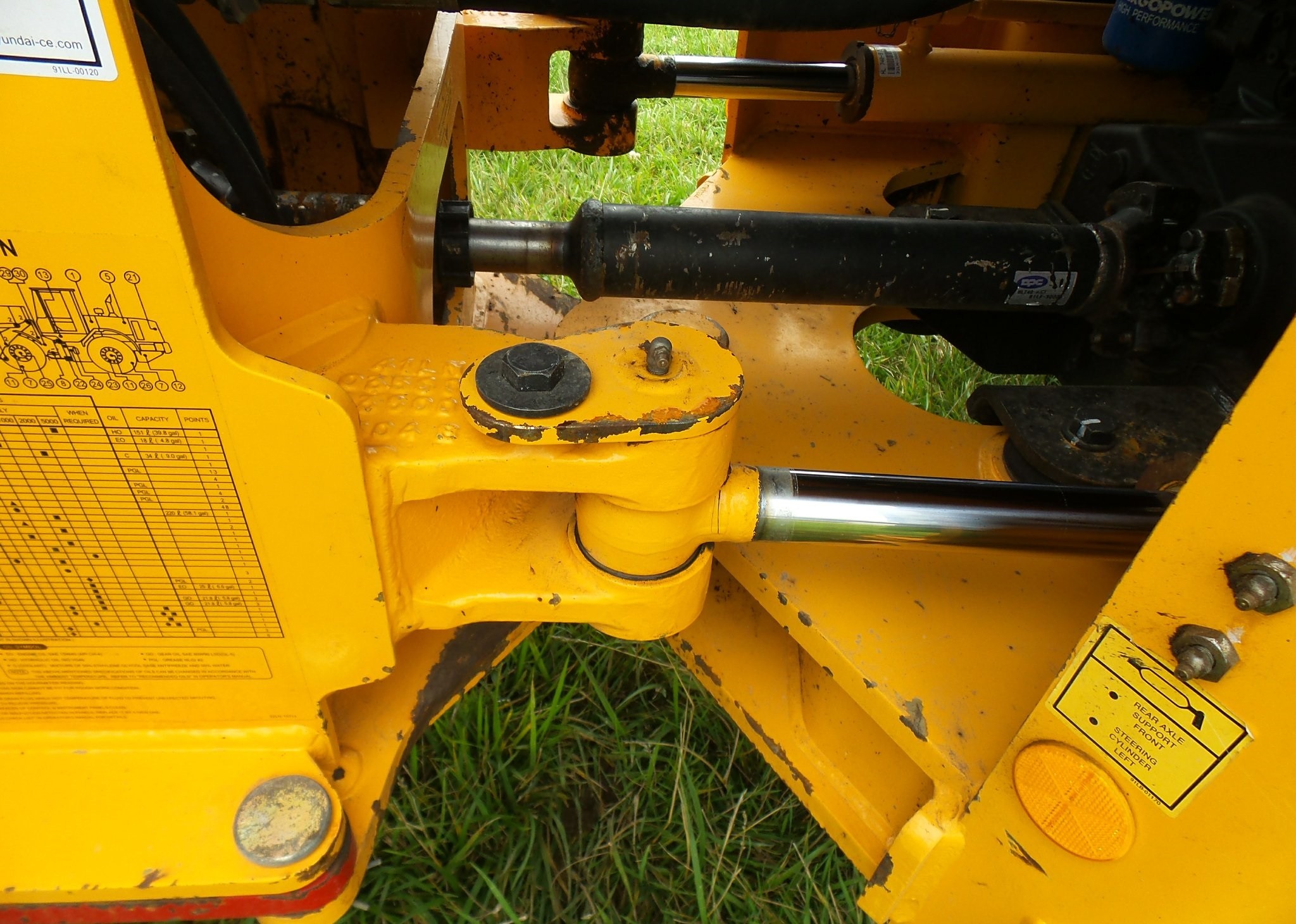 gallery 2013 Hyundai HL740-9 wheel loader