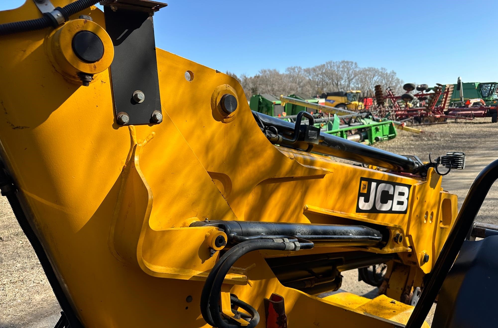 gallery 2017 JCB TM320 4x4 Telehandler