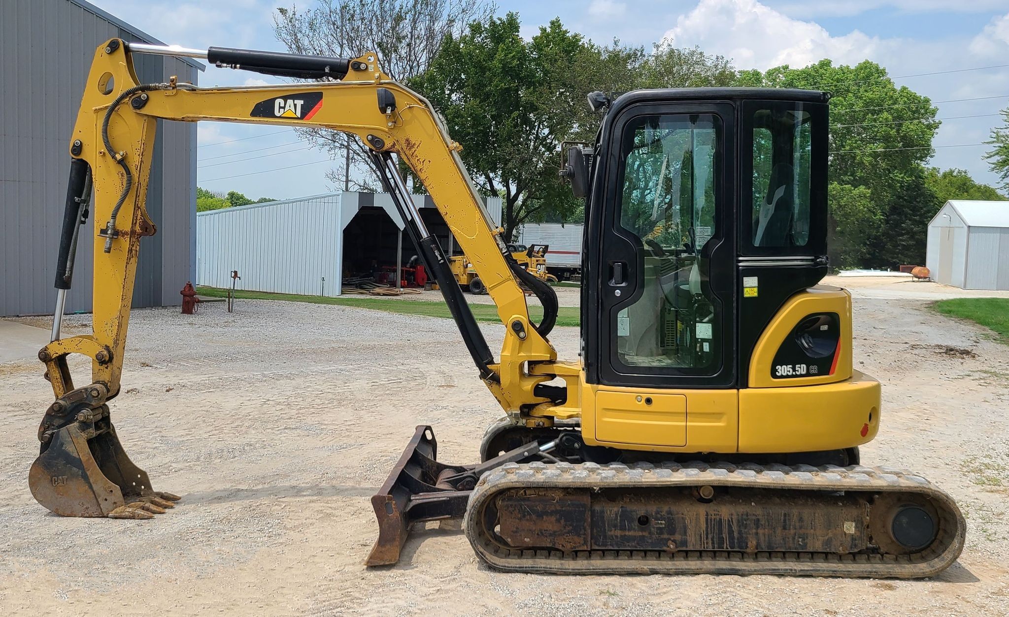 gallery 2011 Caterpillar 305.5D CR mini excavator