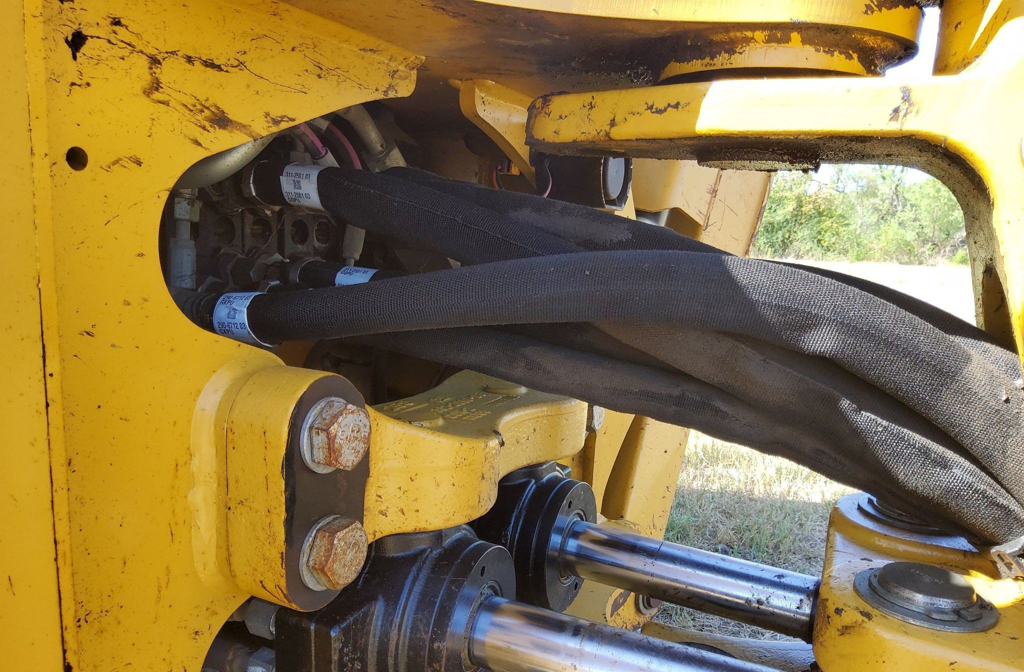 gallery 2013 Caterpillar 420F IT Backhoe