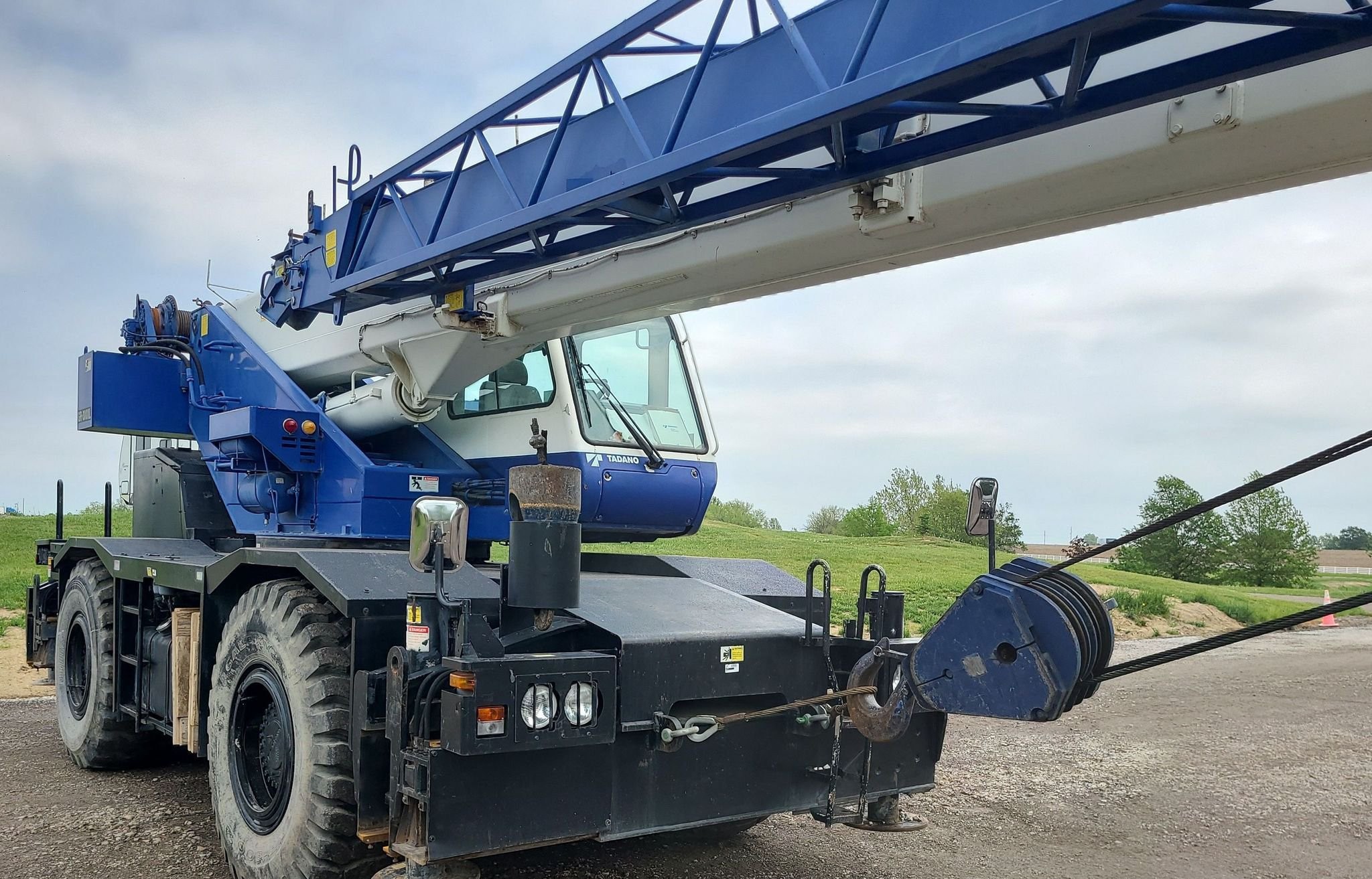 gallery 2011 Tadano GR300XL crane