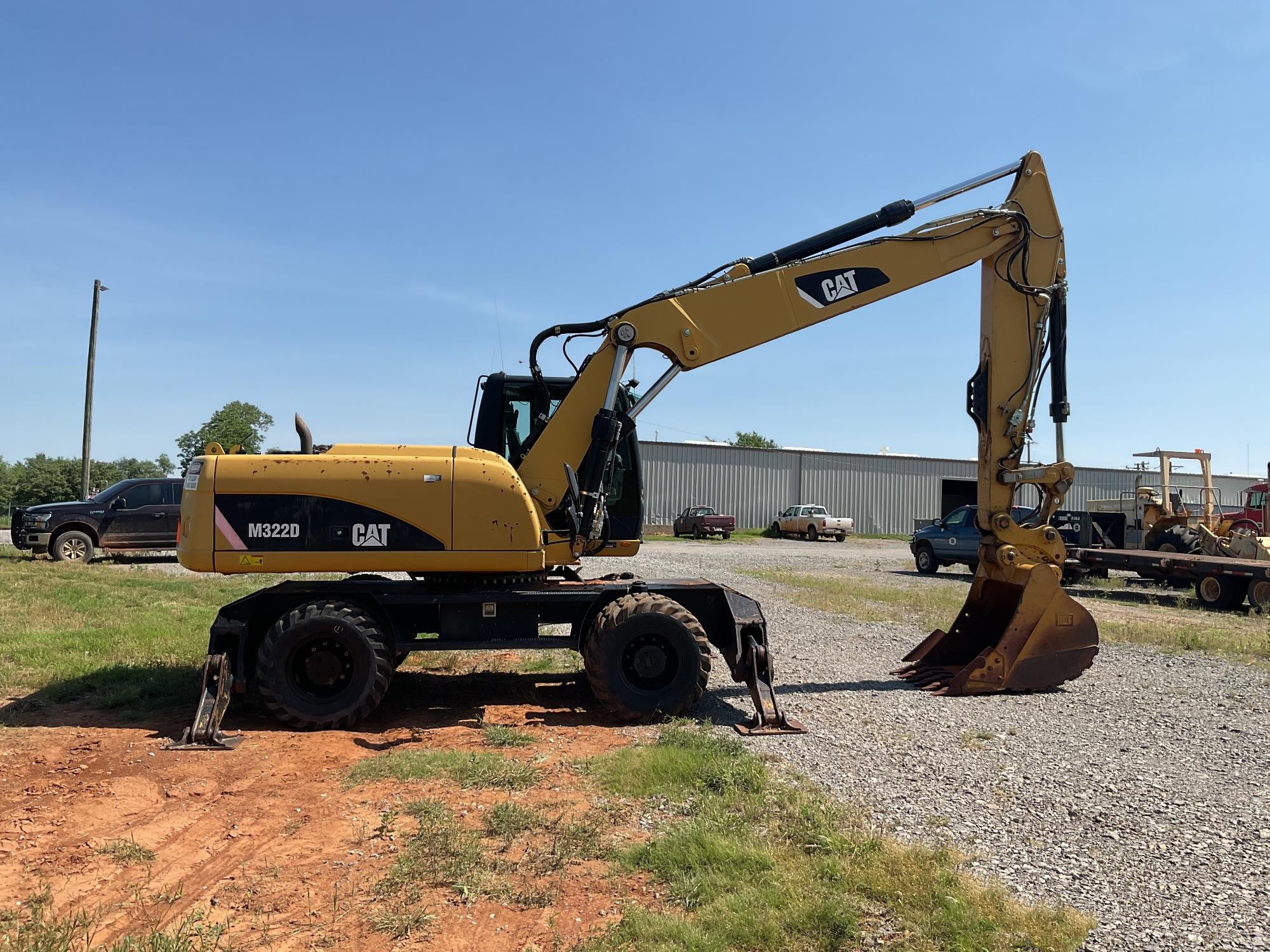 gallery 2011 Caterpillar M322D Wheeled Excavator