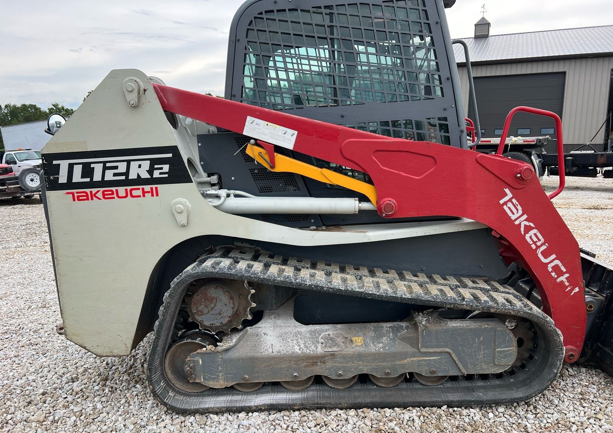 gallery 2020 Takeuchi TL12R2 tracked skid steer loader