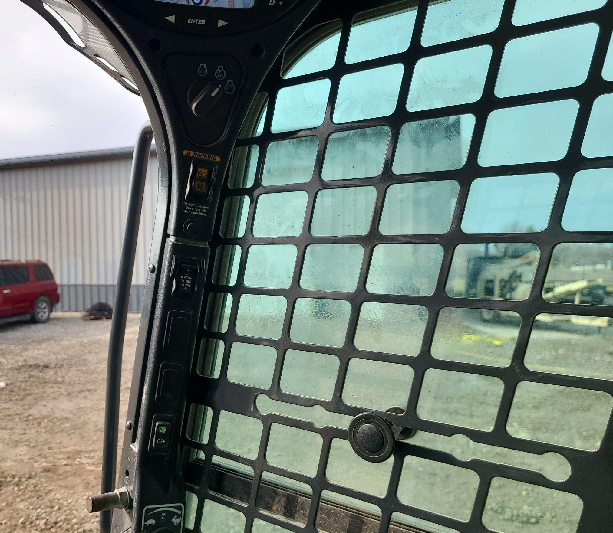 gallery 2019 Bobcat T770 tracked skid steer loader