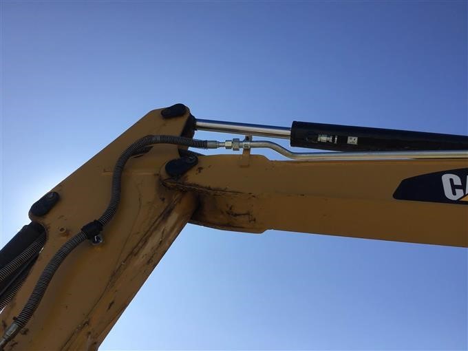 gallery 2015 Caterpillar 305E2CR Mini Excavator