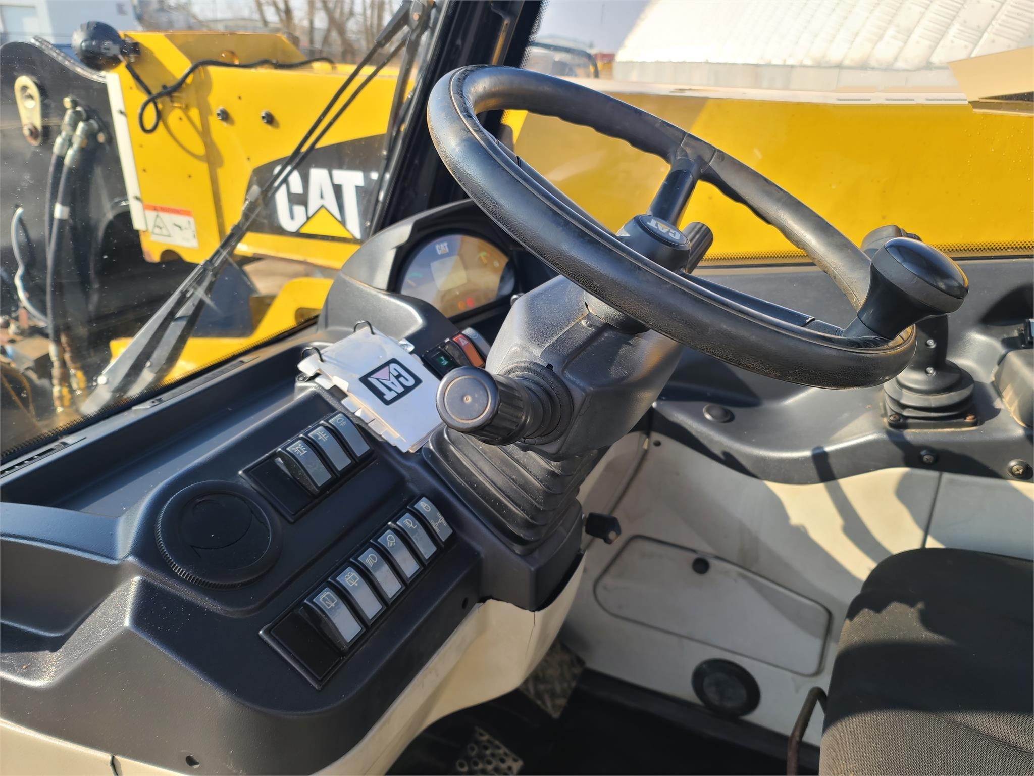 gallery 2014 CAT TH406C Tehelandler