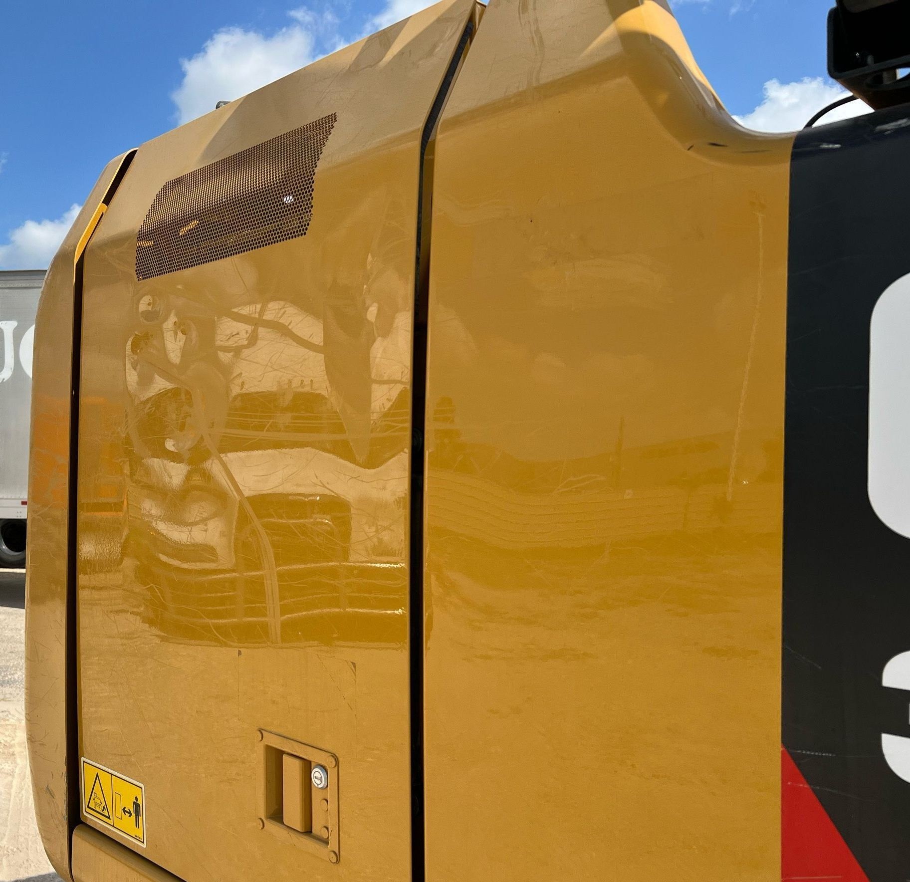 gallery 2020 Caterpillar 313F L excavator