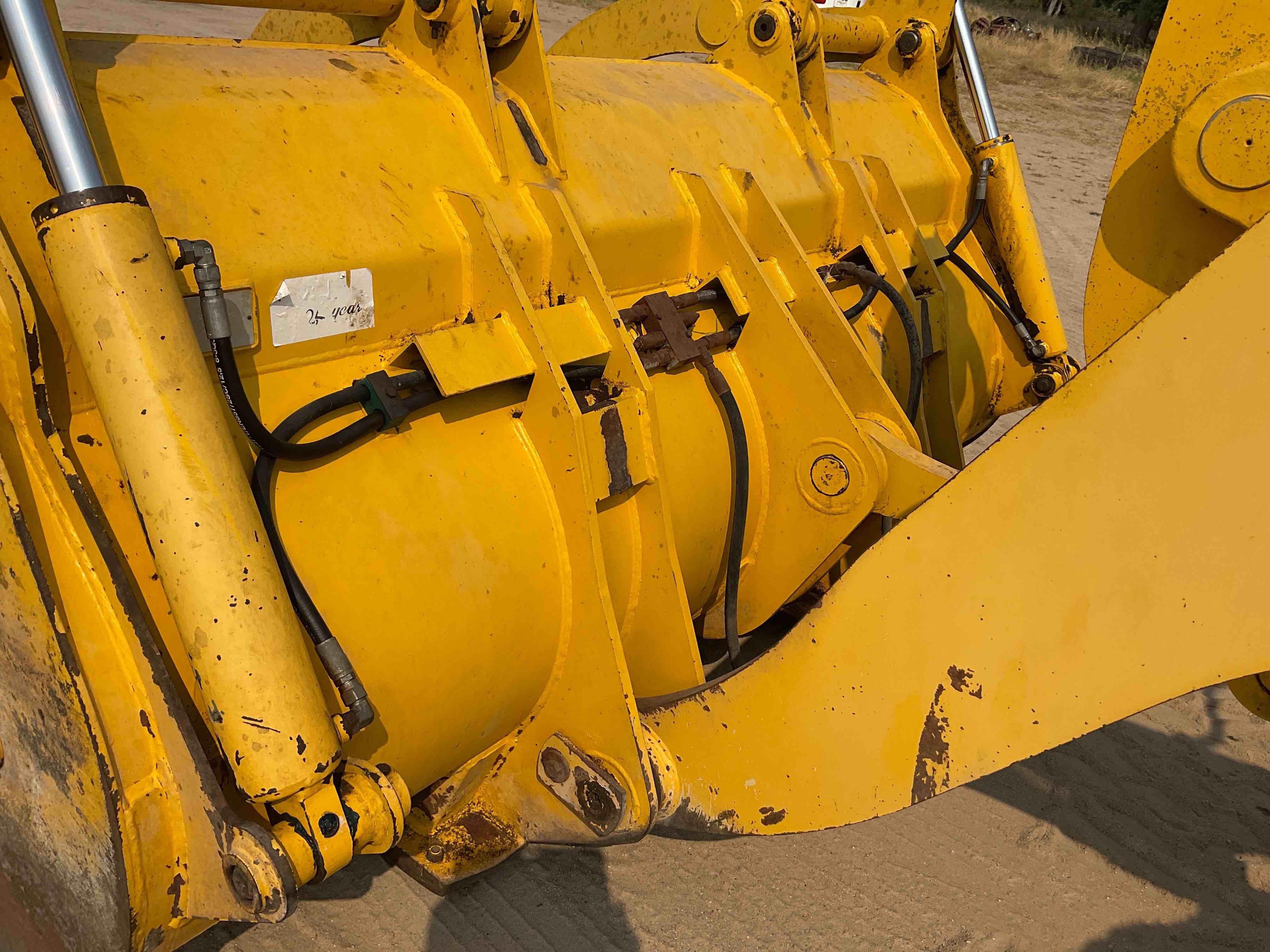 gallery 2008 Komatsu WA320-5L Wheel Loader W/Grapple