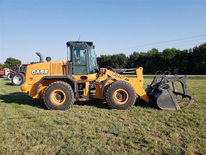 gallery 2016 Case 621F XR Wheel Loader