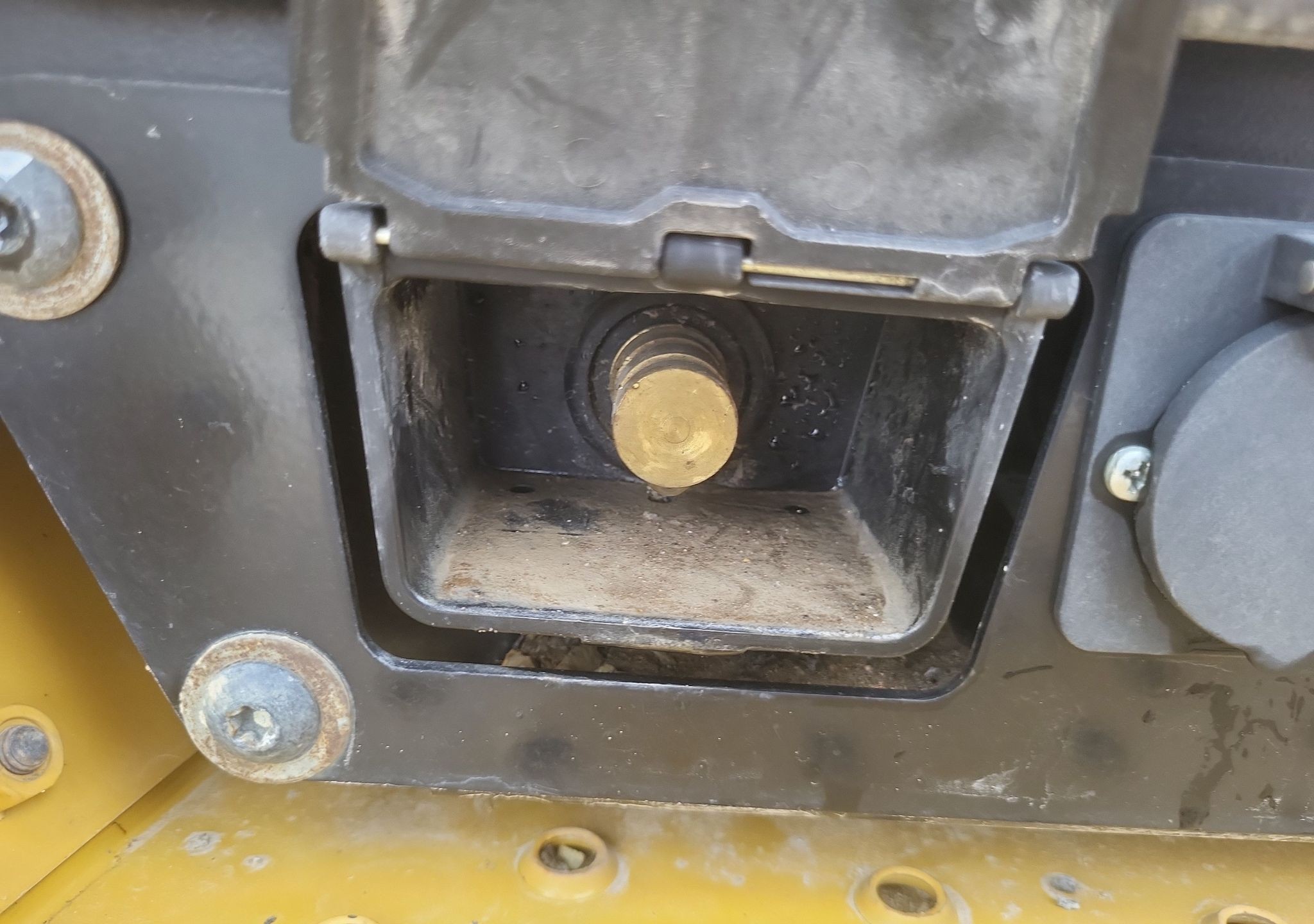 gallery 2018 Caterpillar 420F2 backhoe