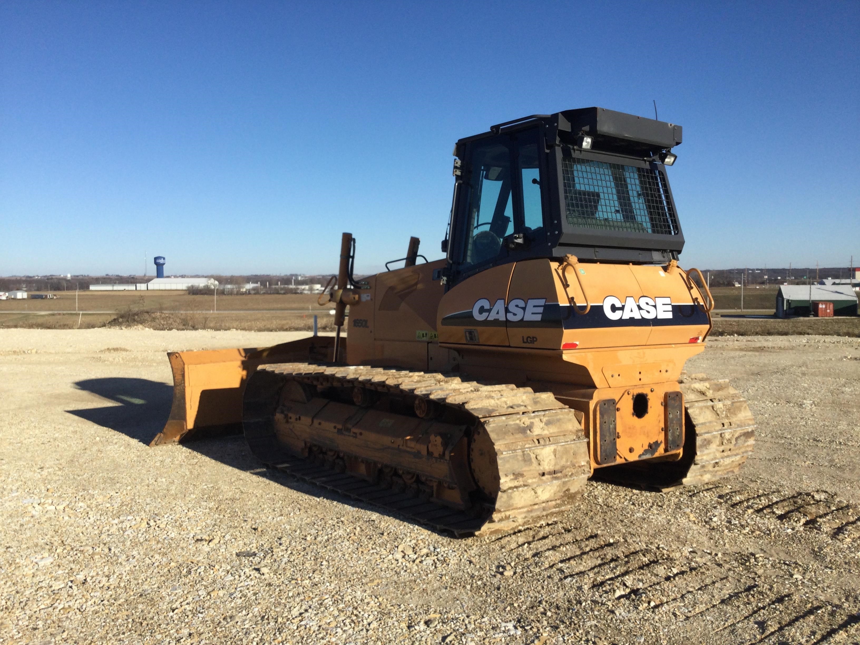 gallery 2008 Case 1650L LGP Dozer