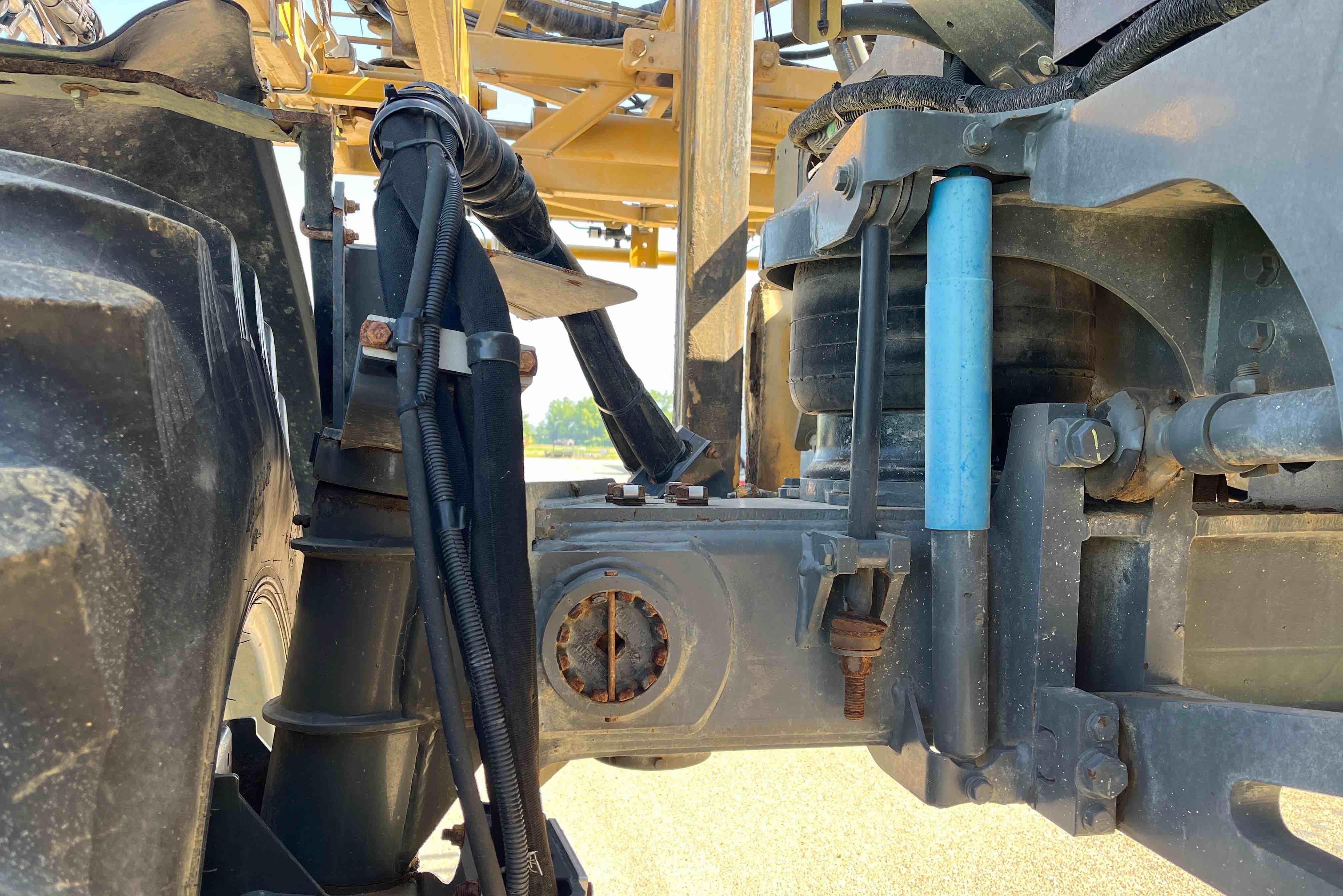 gallery 2019 RoGator RG1300C Self-Propelled Sprayer