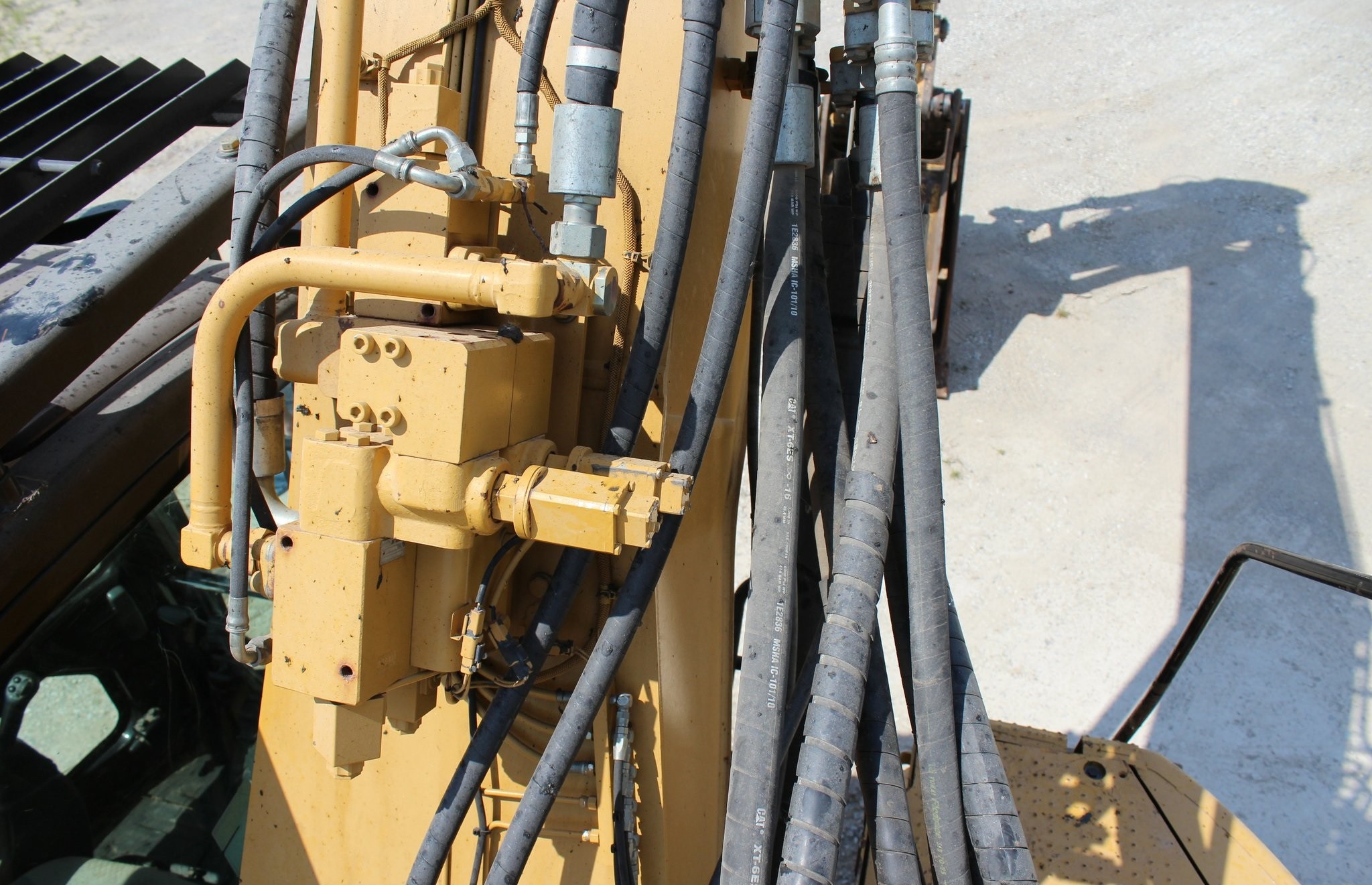 gallery 2008 Caterpillar 321D LCR excavator