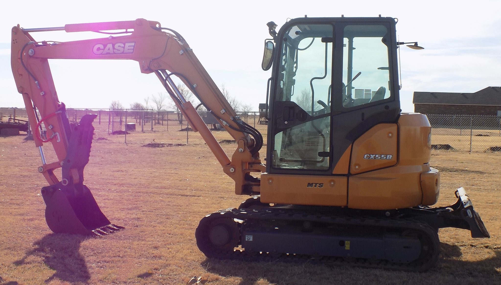 gallery 2016 Case CX55B mini excavator