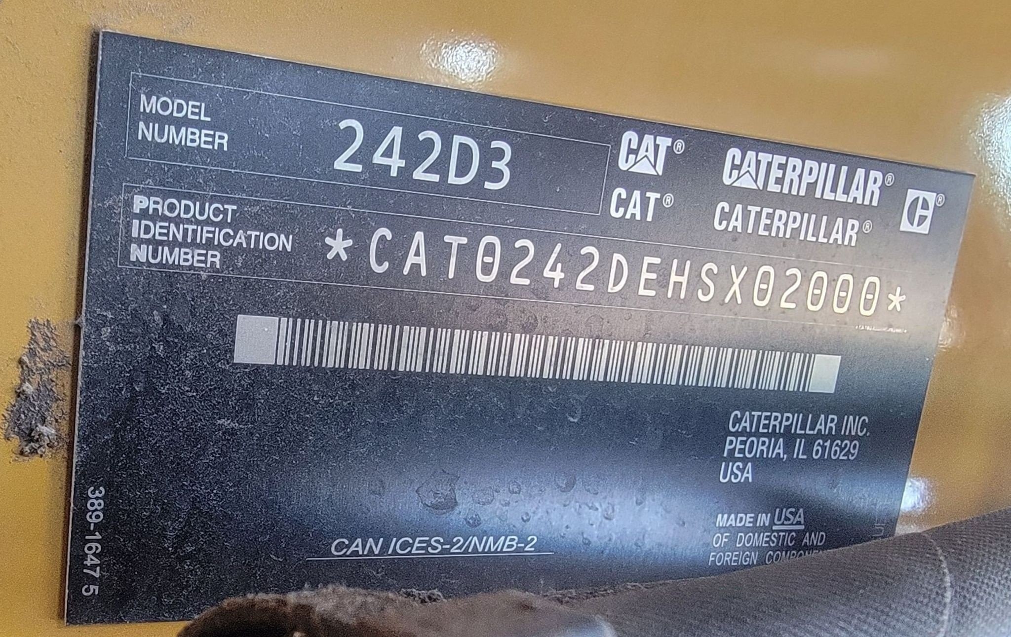 gallery 2021 Caterpillar 242D3 skid steer loader