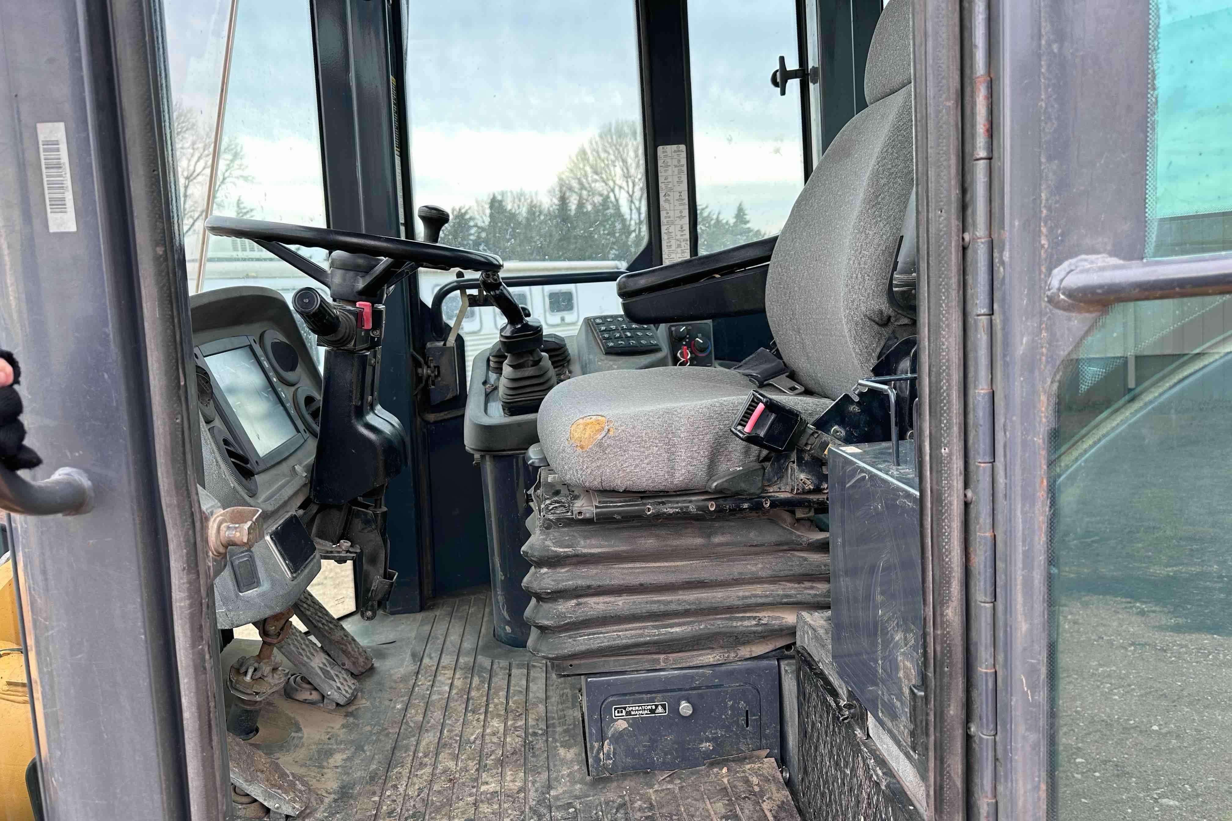 gallery 2004 John Deere 624J Wheel Loader W4-IN-1 Bucket