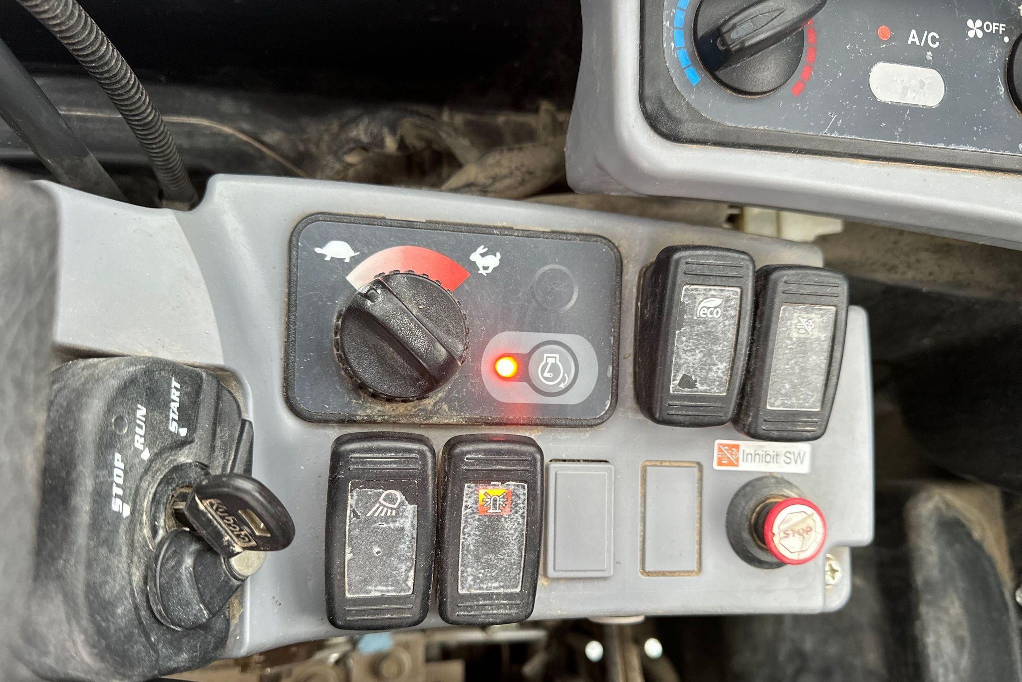 gallery 2018 Kubota KX057-4 mini excavator