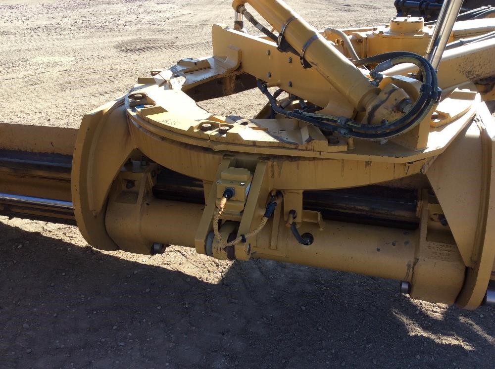 gallery 2015 Caterpillar 140M3AWD Motor Grader
