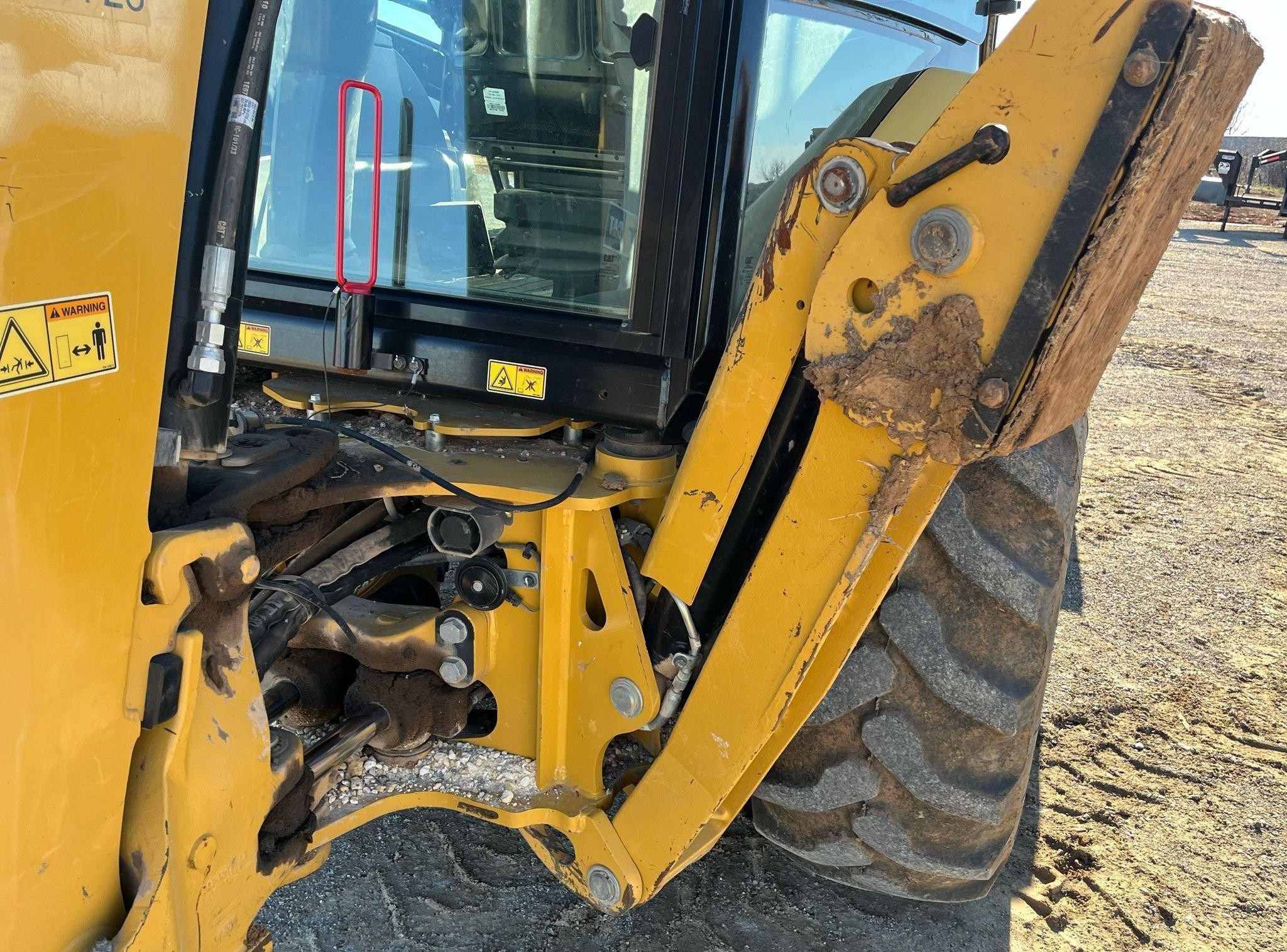 gallery 2021 Caterpillar 420ST HRC backhoe
