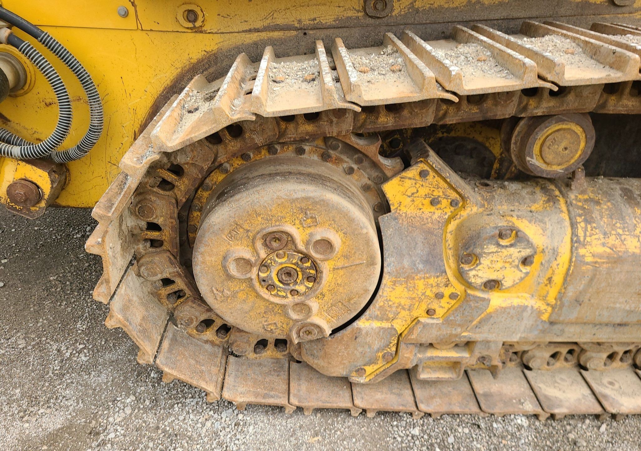 gallery 2008 Caterpillar 963D track loader