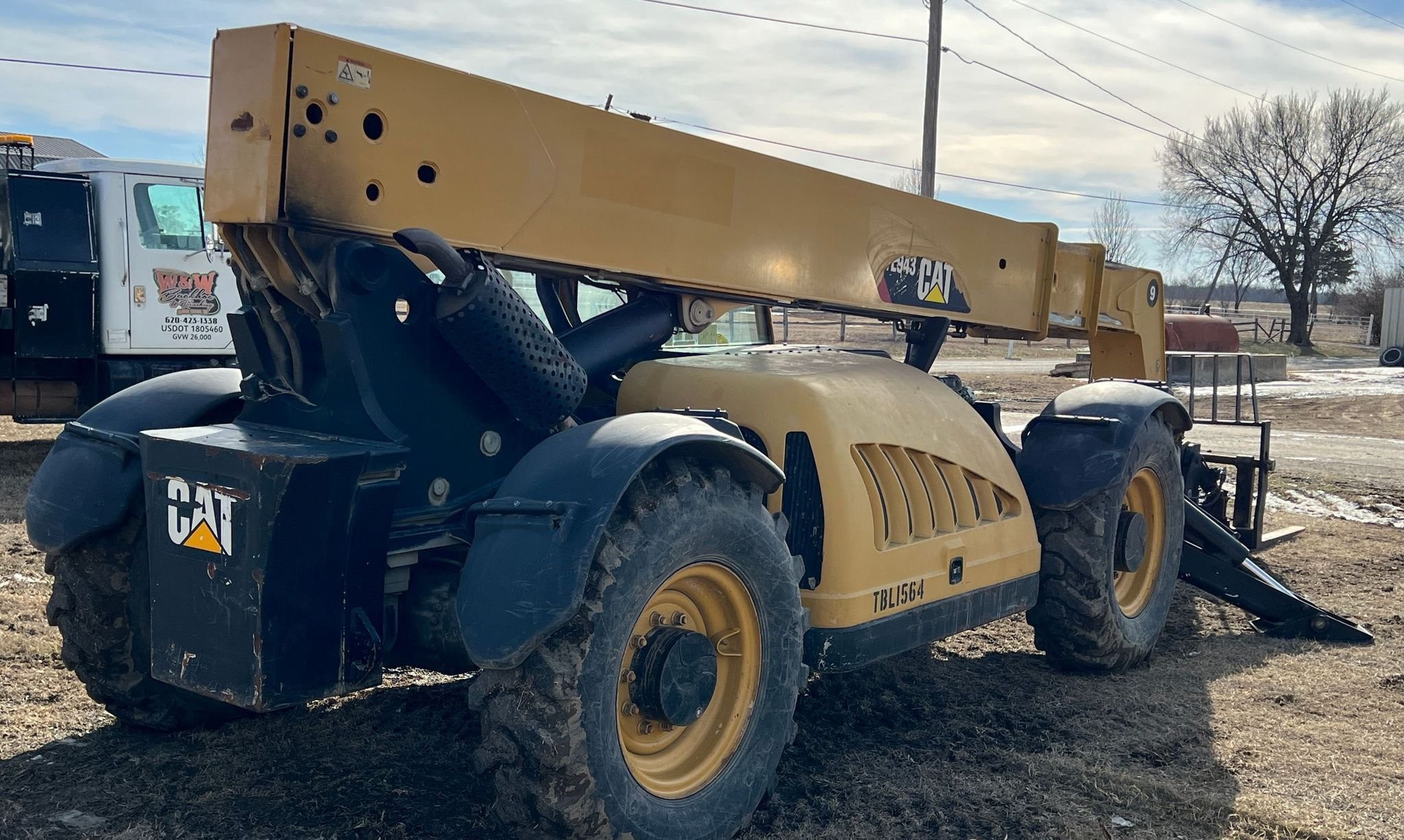 gallery 2010 Caterpillar TL943 telehandler