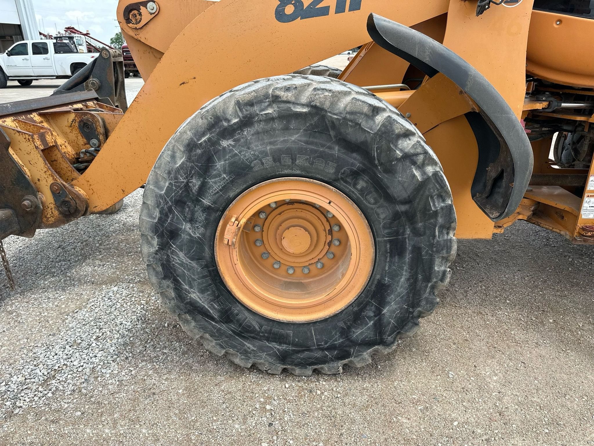 gallery 2011 Case 821F wheel loader
