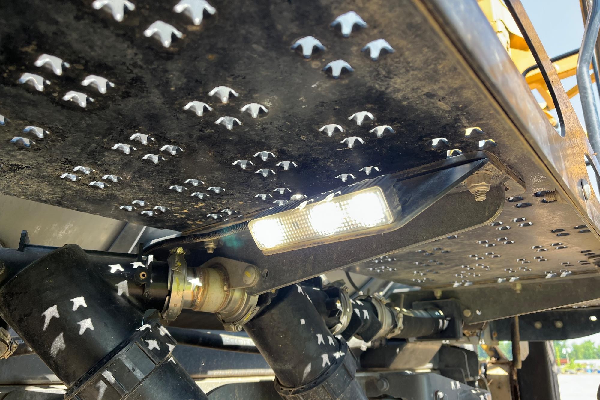 gallery 2019 RoGator RG1300C Self-Propelled Sprayer