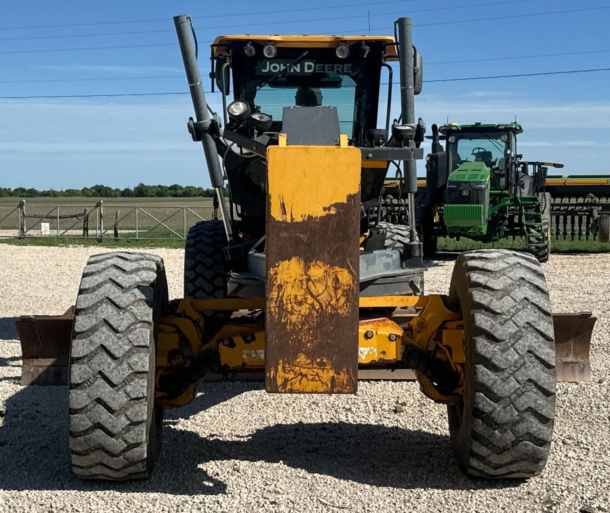 gallery 2013 John Deere 772G motor grader