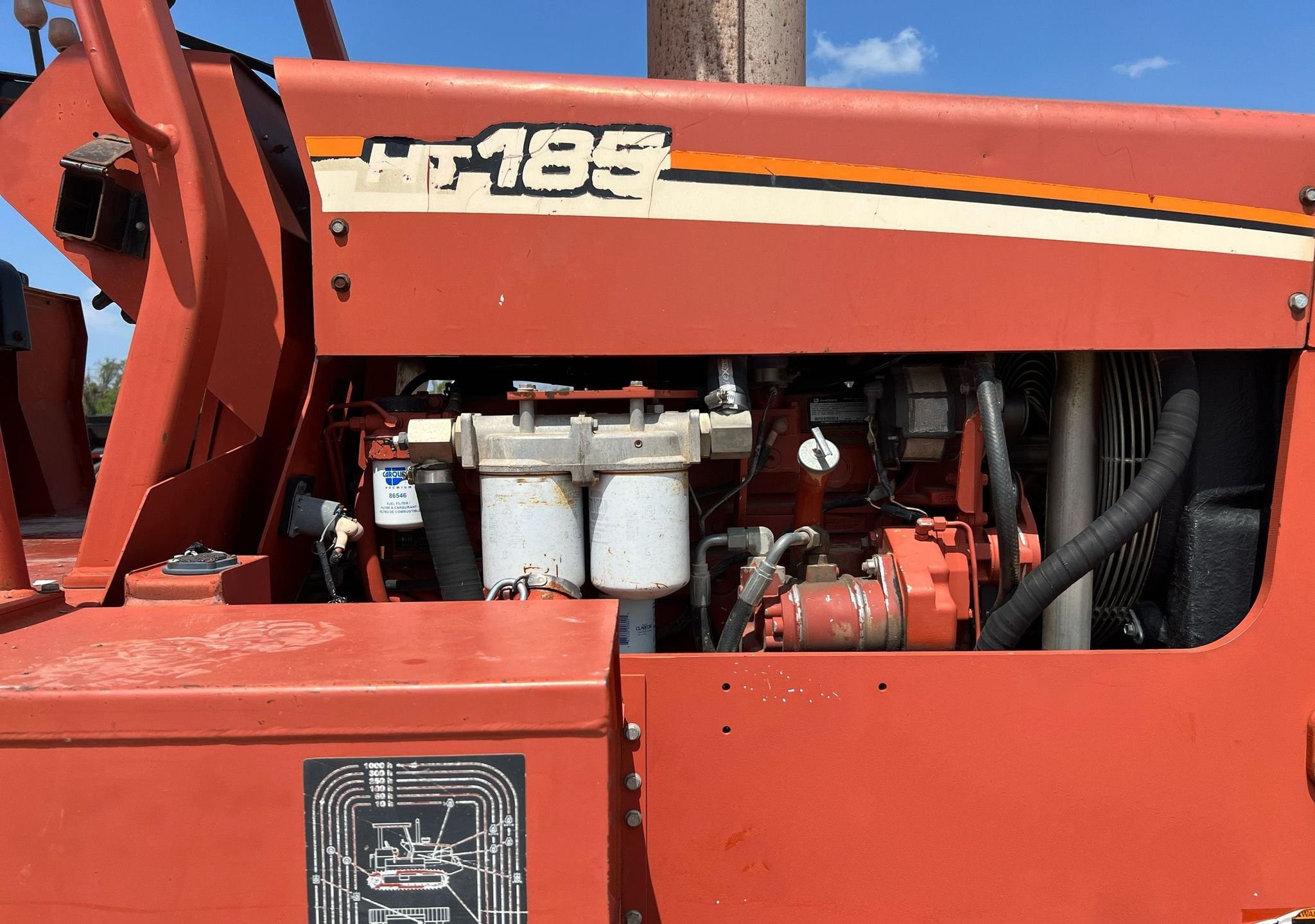 gallery 2006 Ditch Witch HT185 cable plow