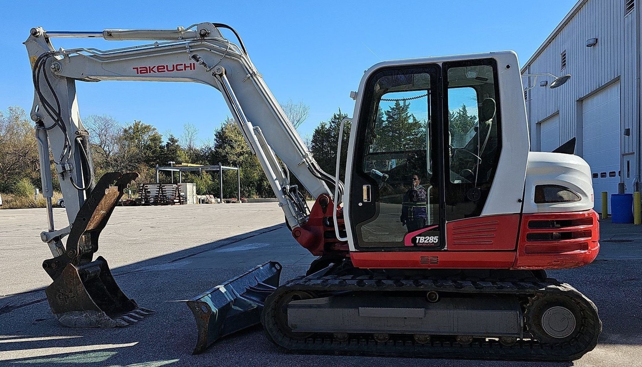 gallery 2013 Takeuchi TB285 mini excavator