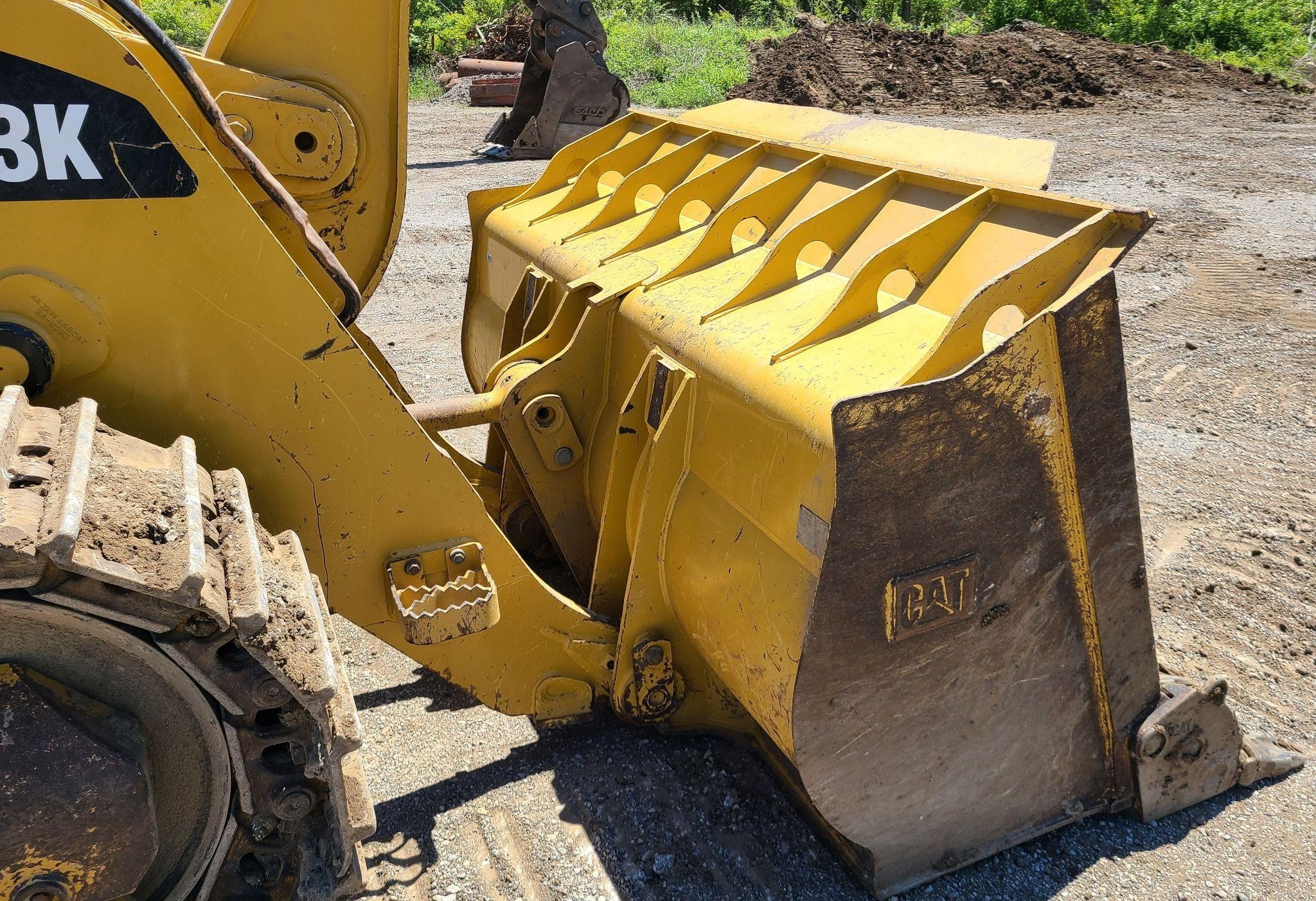 gallery 2018 Caterpillar 963K track loader