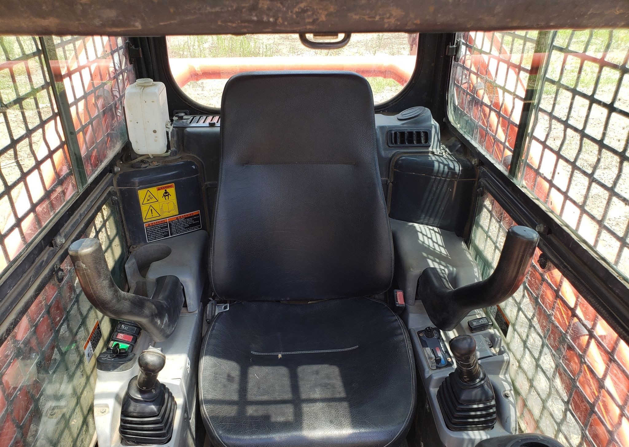 gallery 2013 Kubota SVL75 skid steer 2