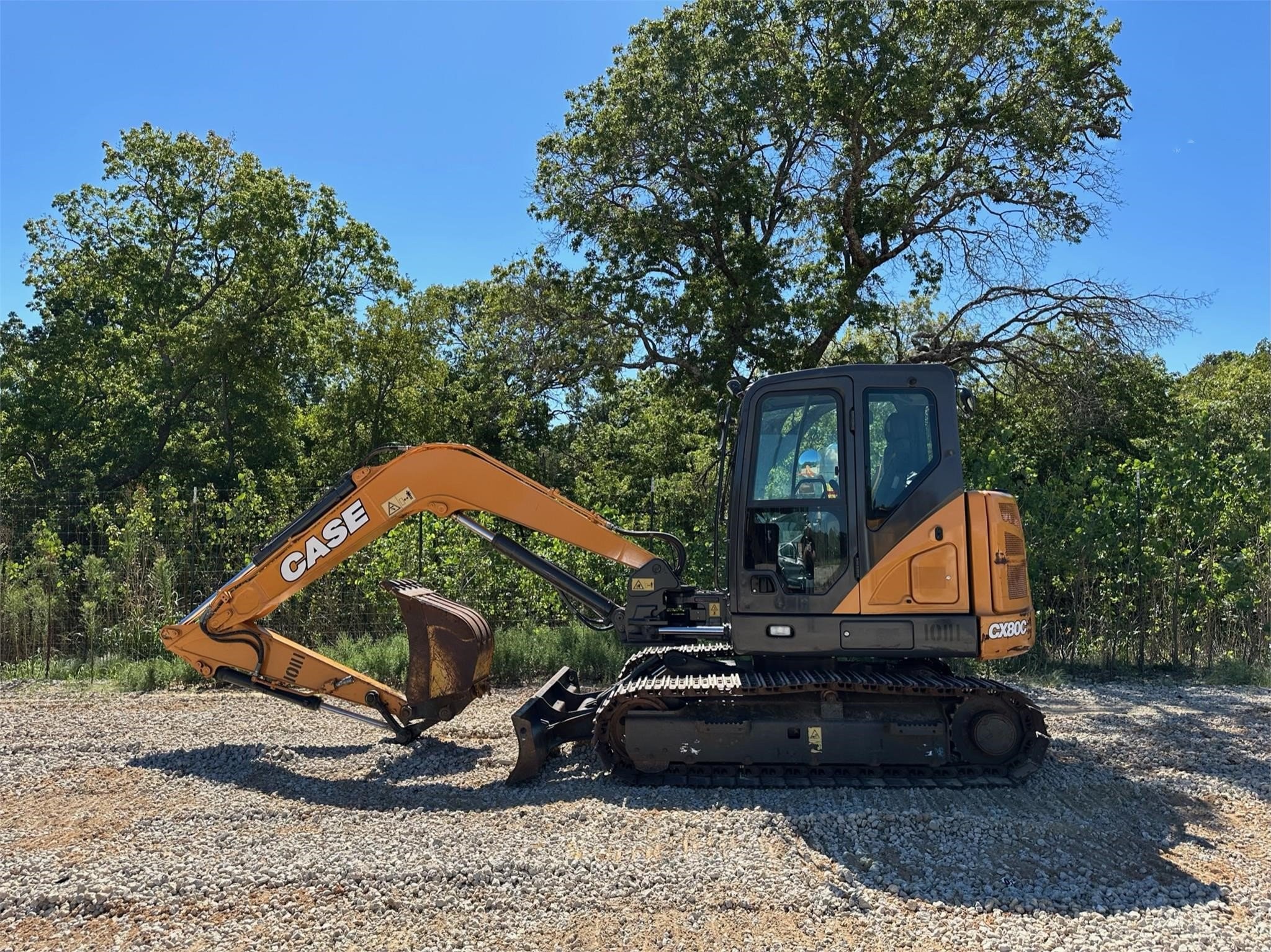 gallery 2019 CASE CX80C