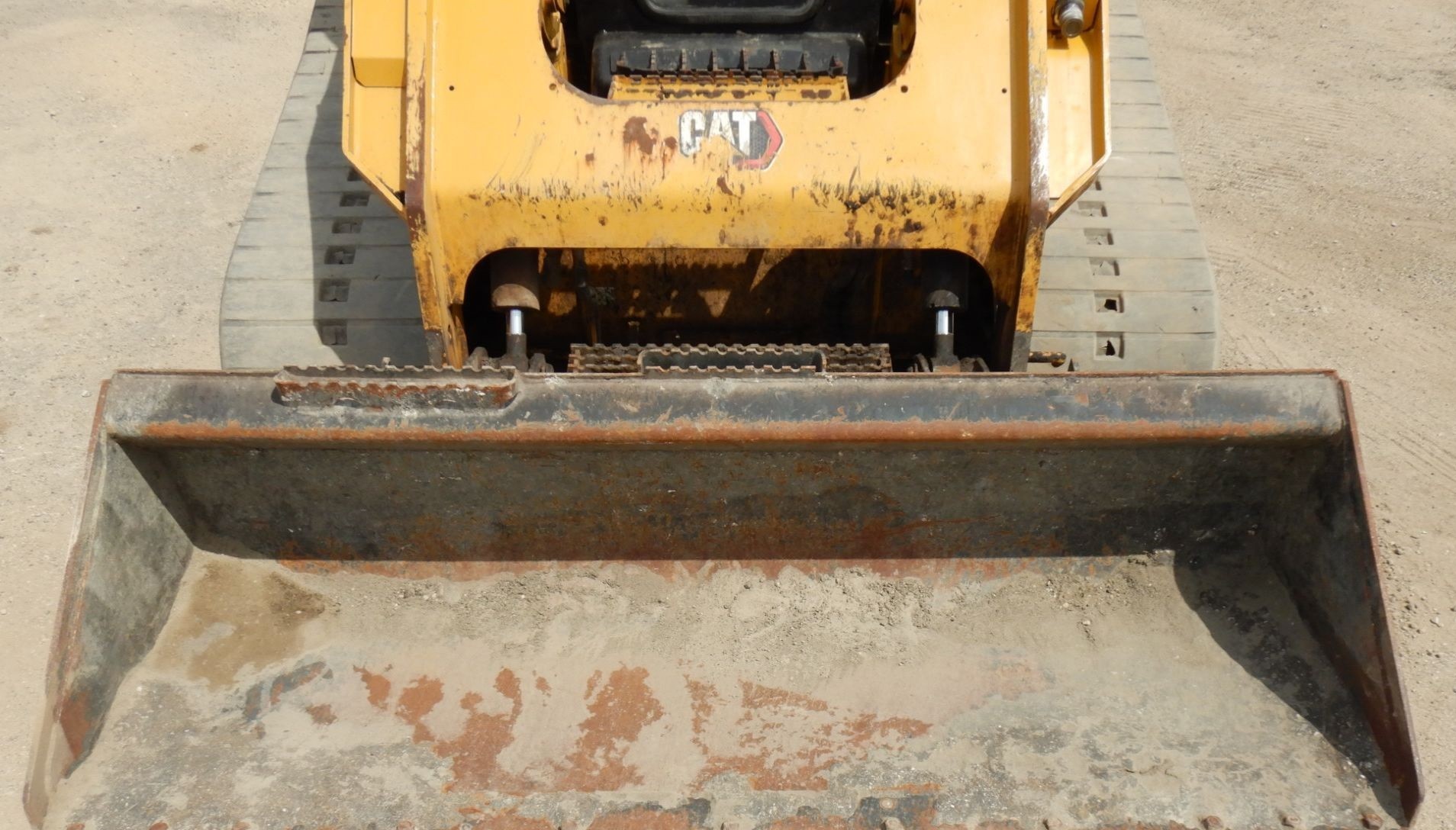 gallery 2019 Caterpillar 279D3 tracked skid steer loader