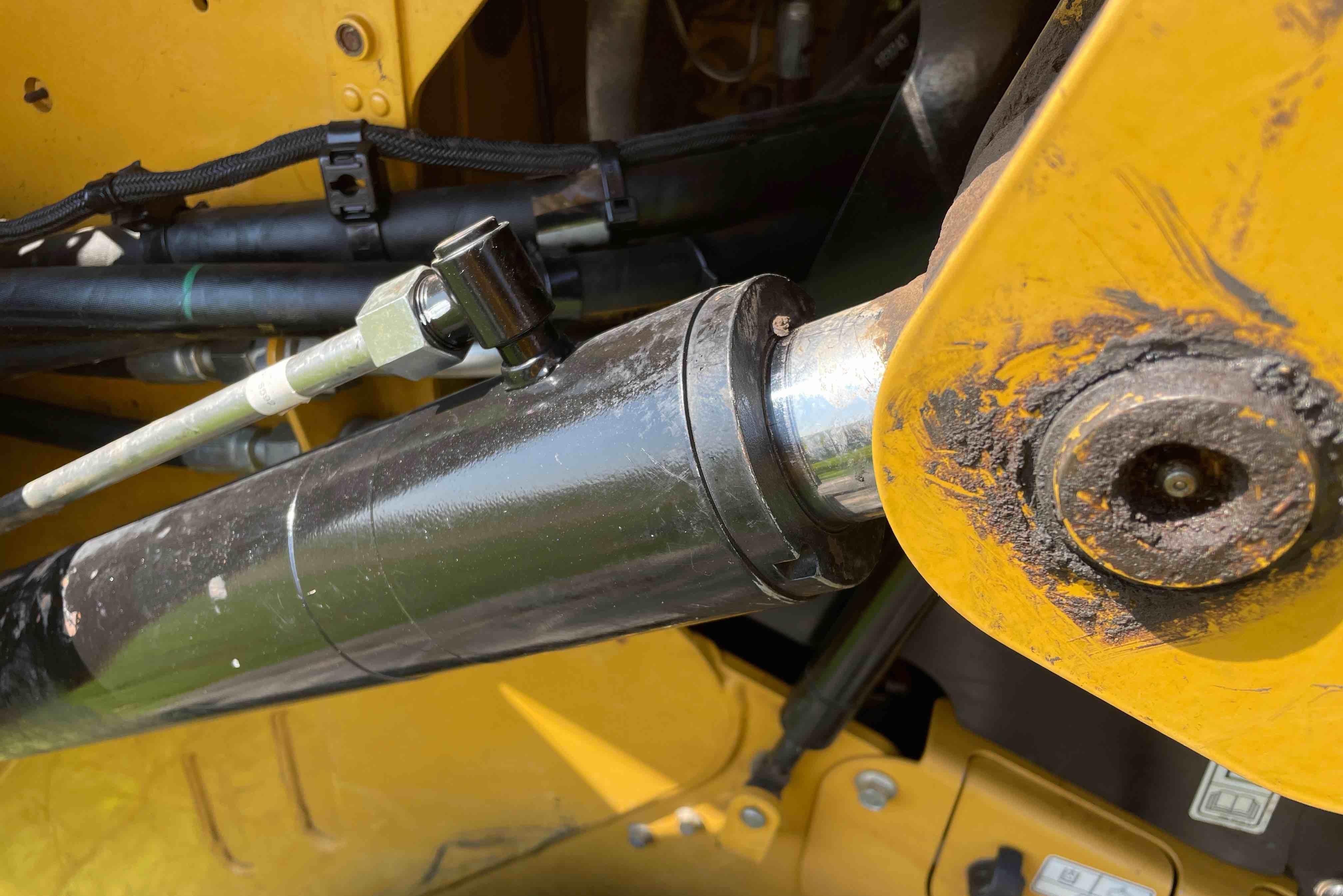gallery 2019 Caterpillar 299D2 Compact Track Loader
