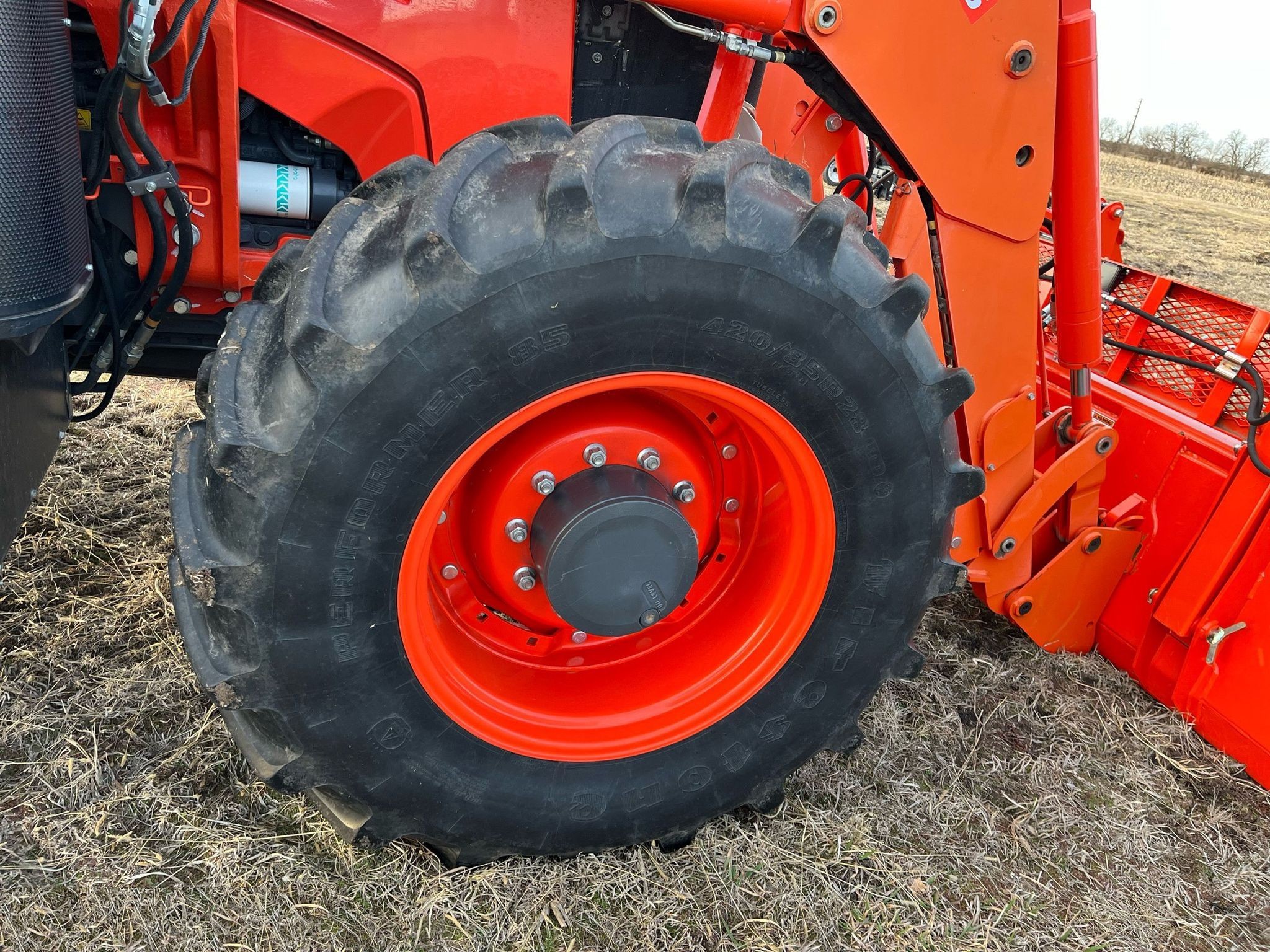 gallery 2018 Kubota M7-171 MFWD tractor