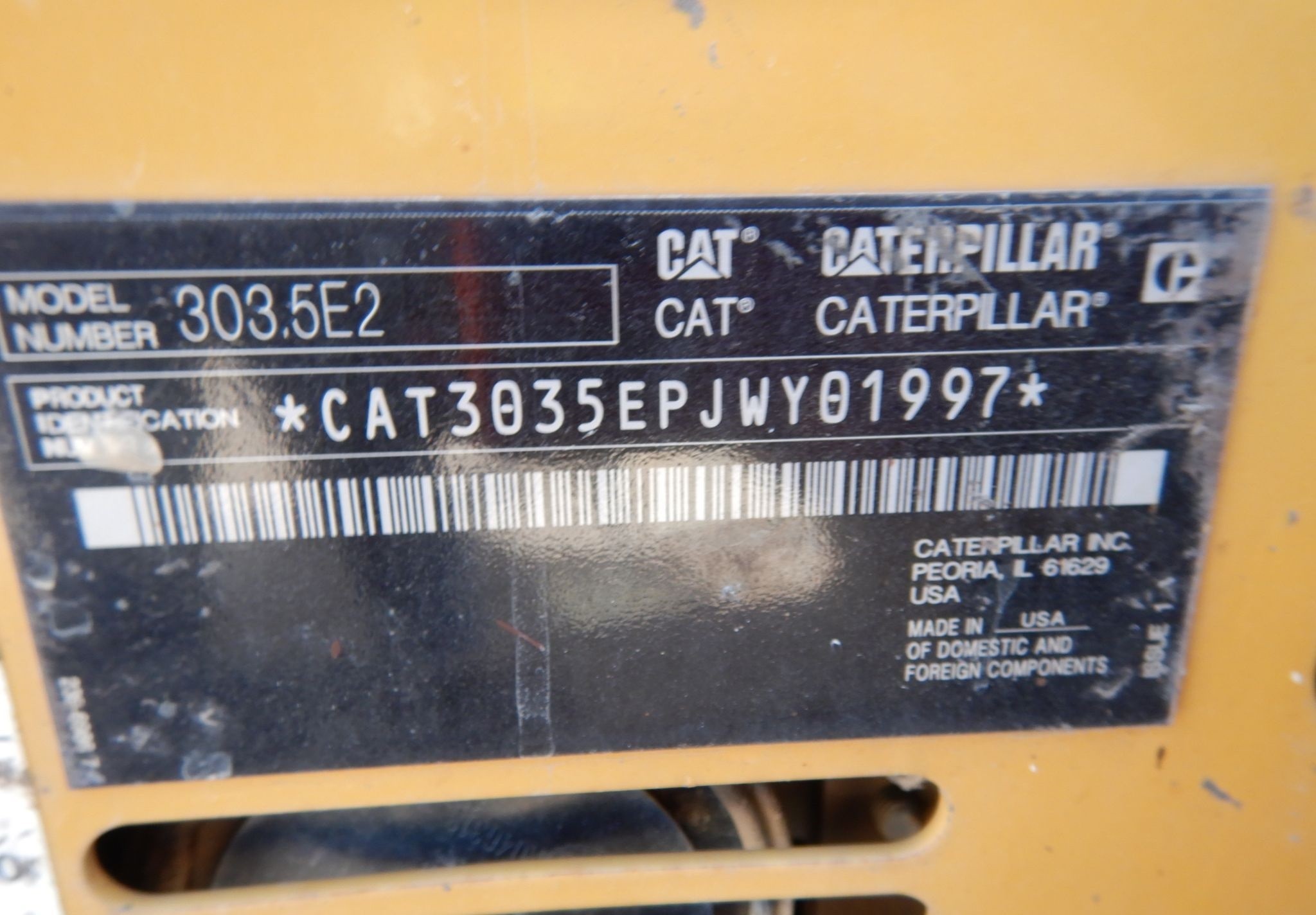 gallery 2017 Caterpillar 303.5 E2  mini excavator