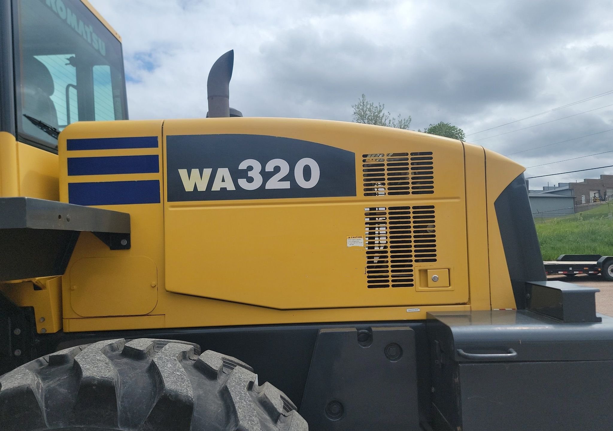 gallery 2005 Komatsu WA320 wheel loader