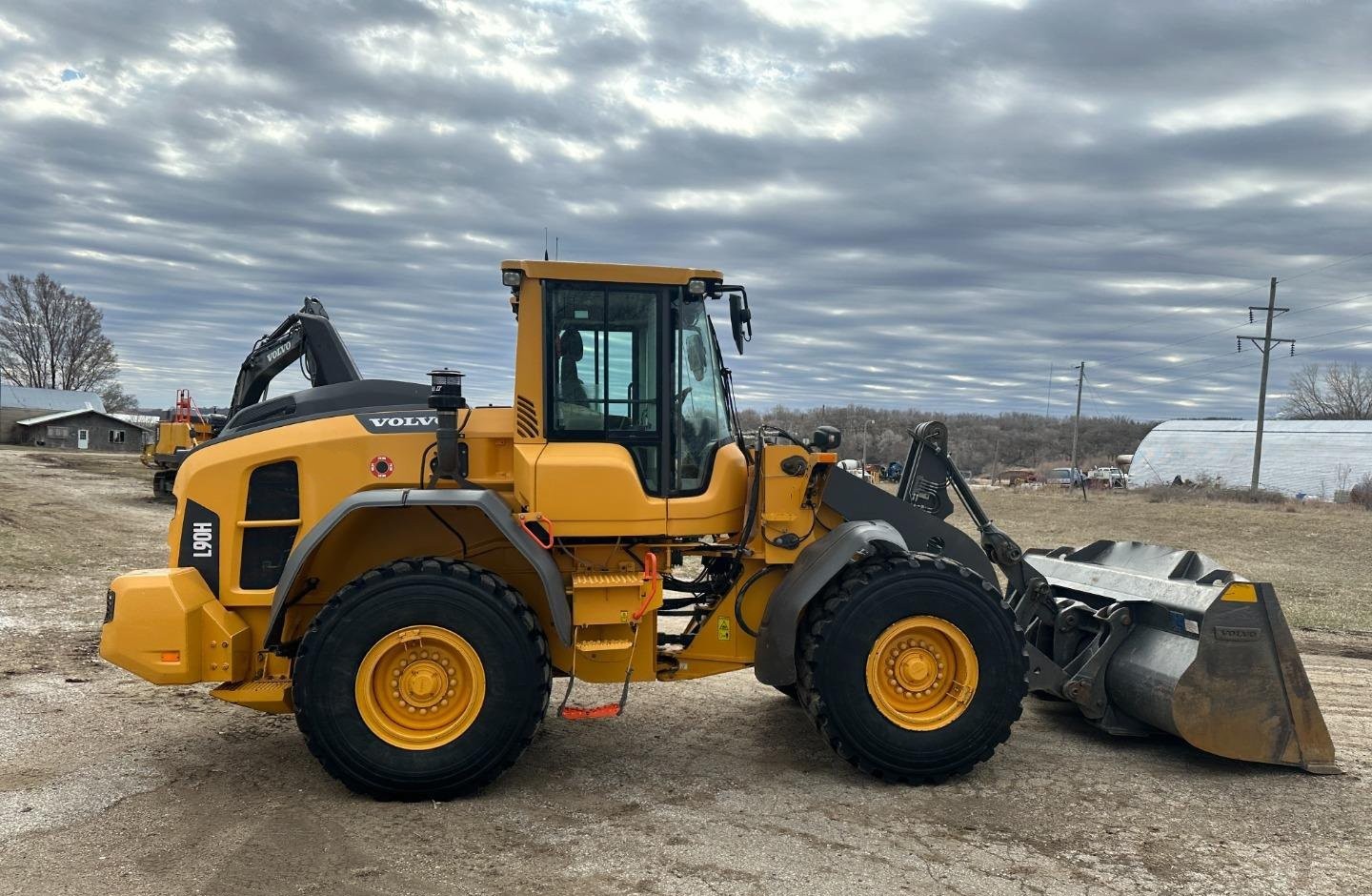 gallery 2018 Volvo L90H Wheel Loader