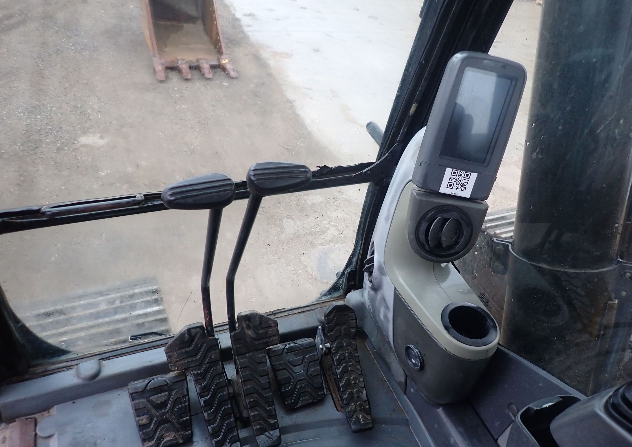 gallery 2011 Caterpillar 345D L excavator
