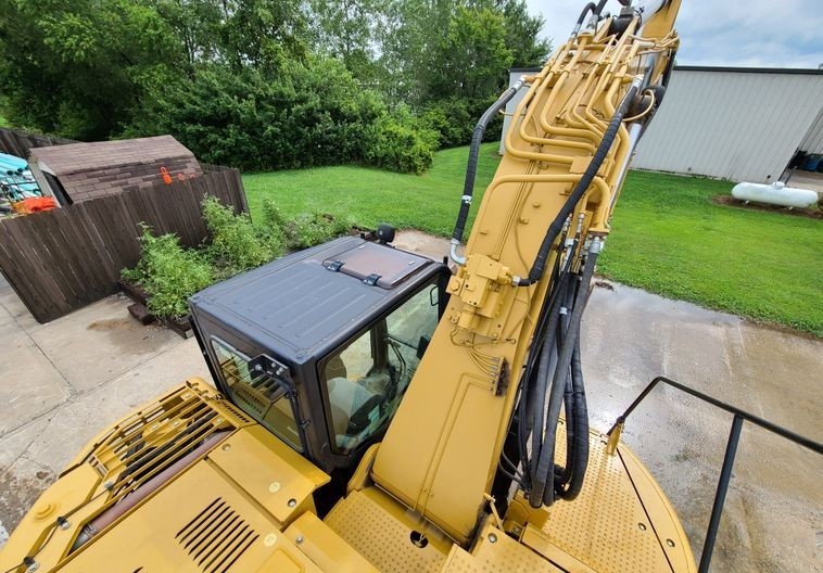 gallery 2014 Caterpillar 321D LCR excavator